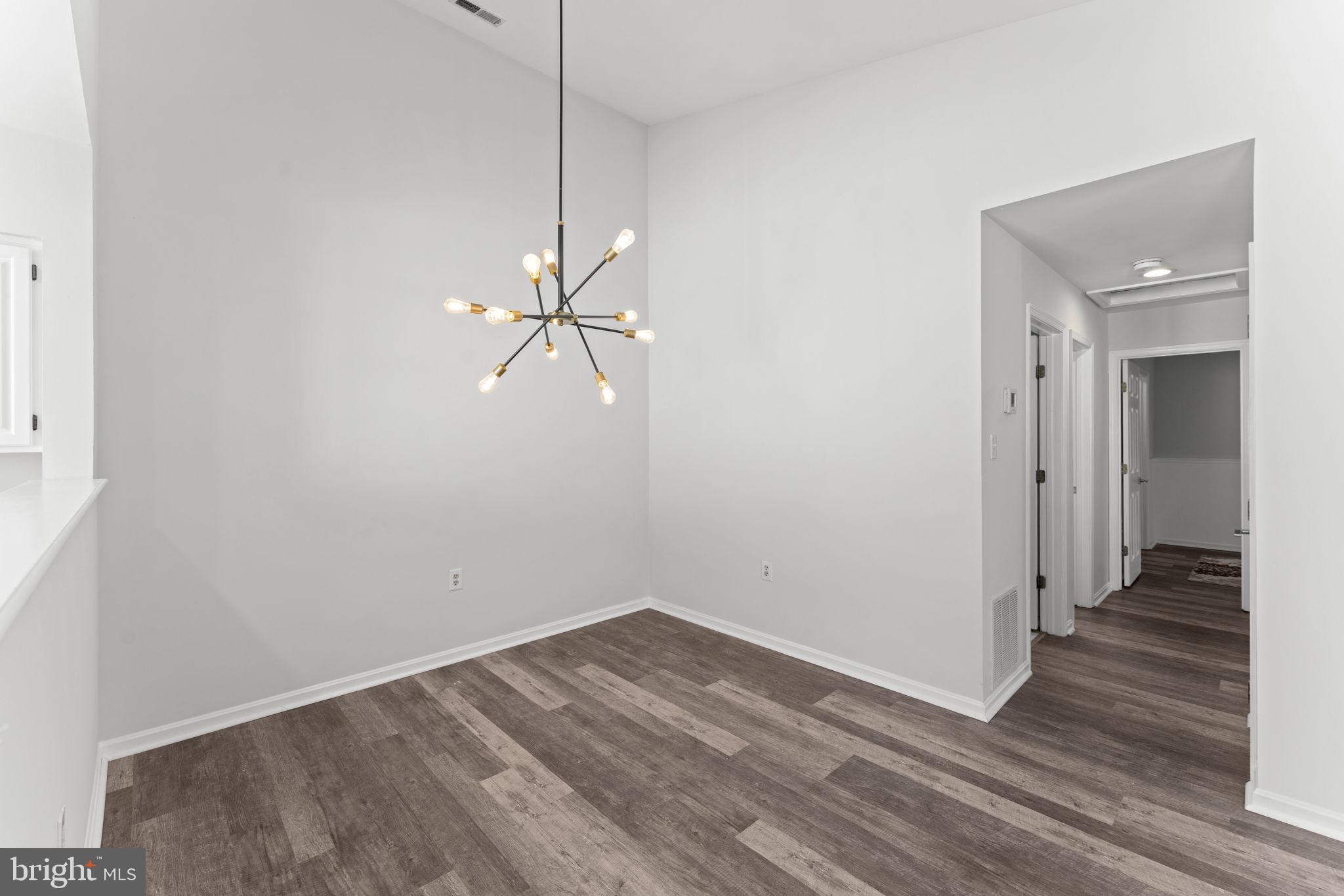 ROLLING OAKS - Residential