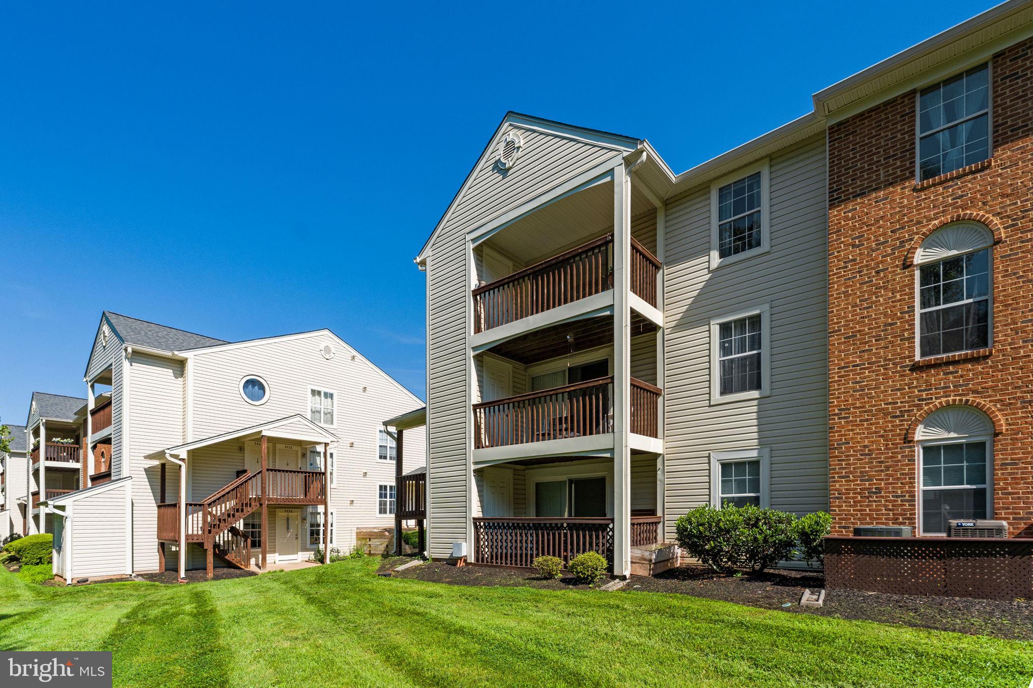 ROLLING OAKS - Residential
