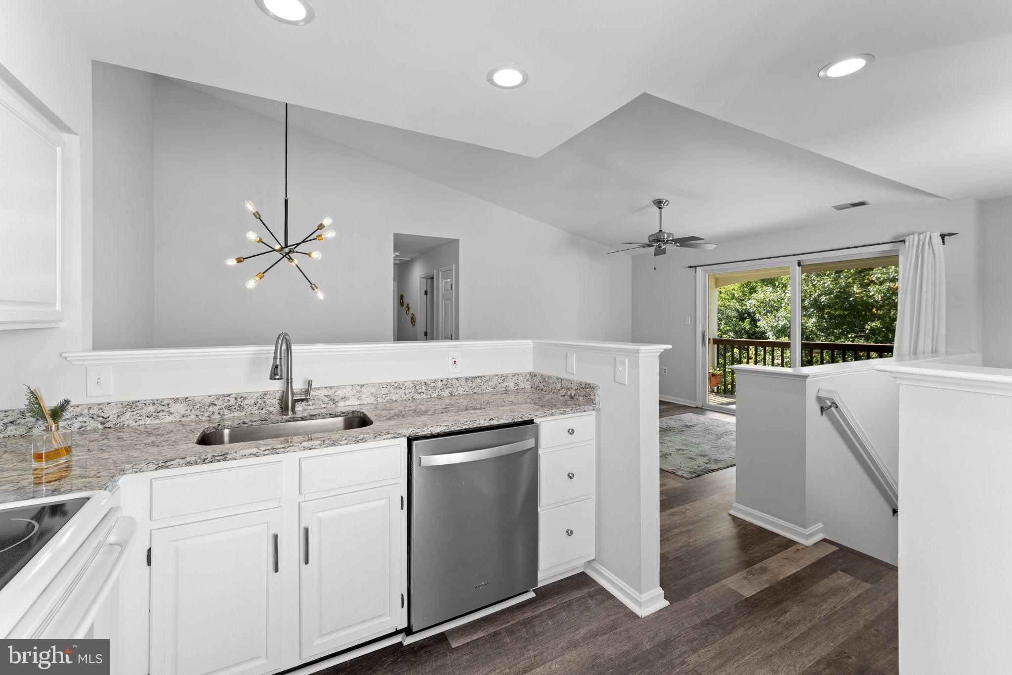 ROLLING OAKS - Residential
