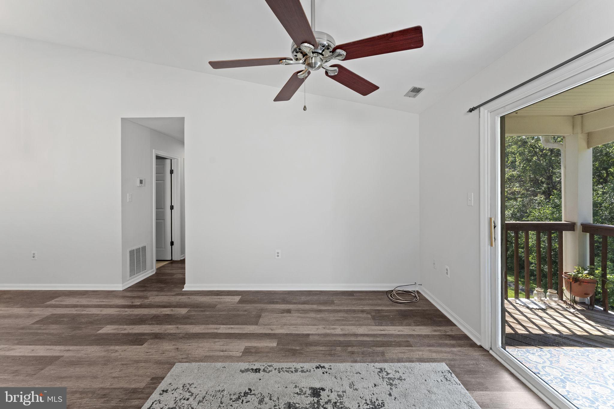 ROLLING OAKS - Residential