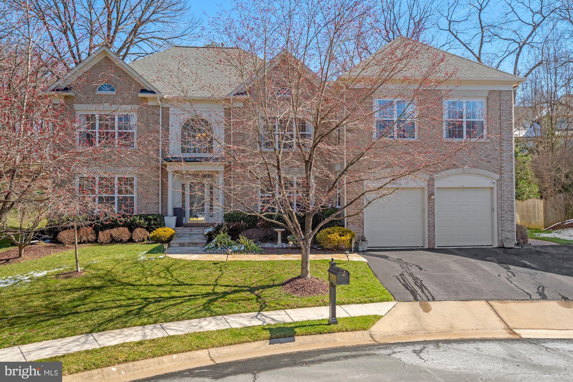 WILLOWS OF POTOMAC - Residential