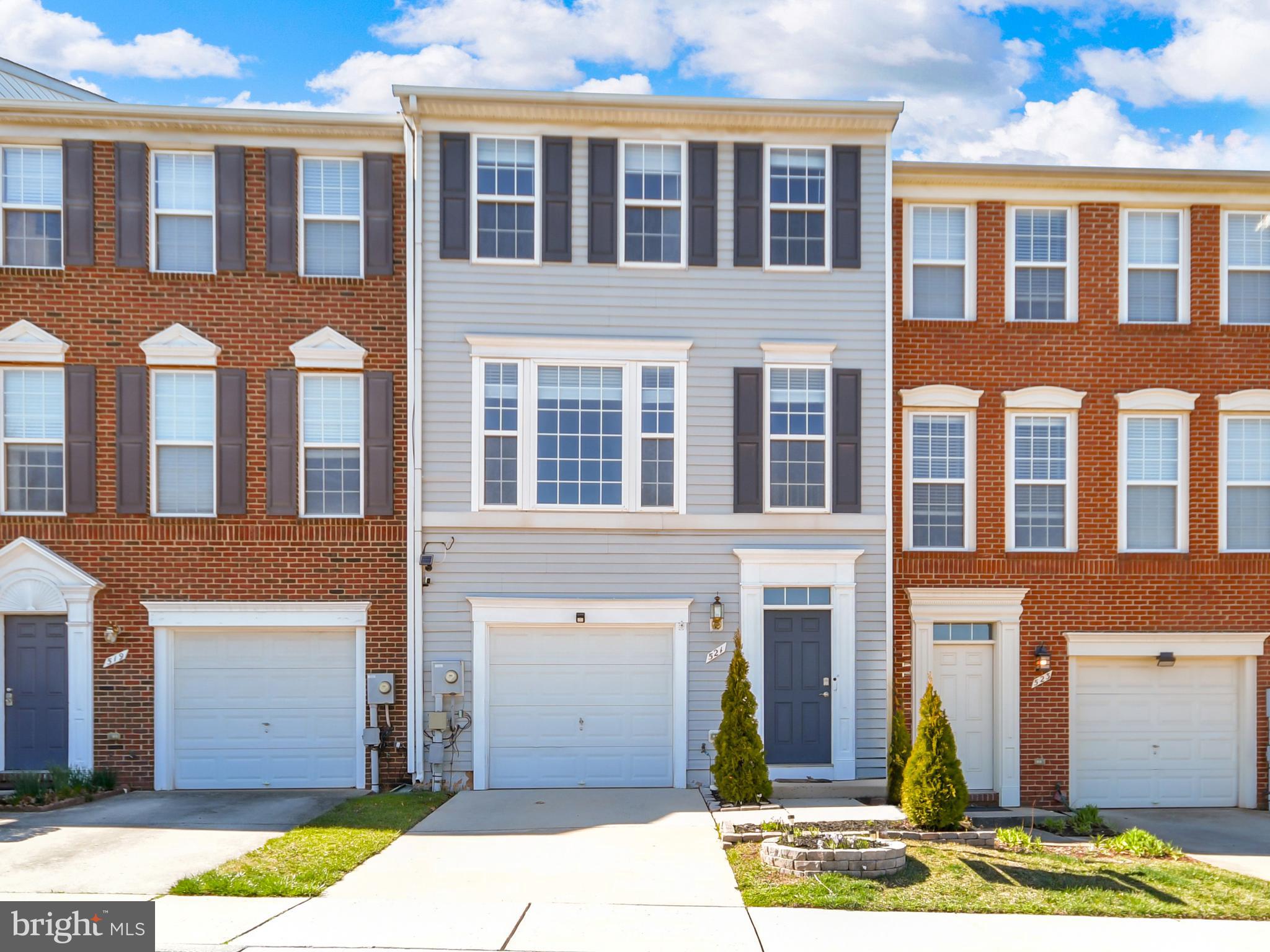 OVERLOOK - Residential Lease