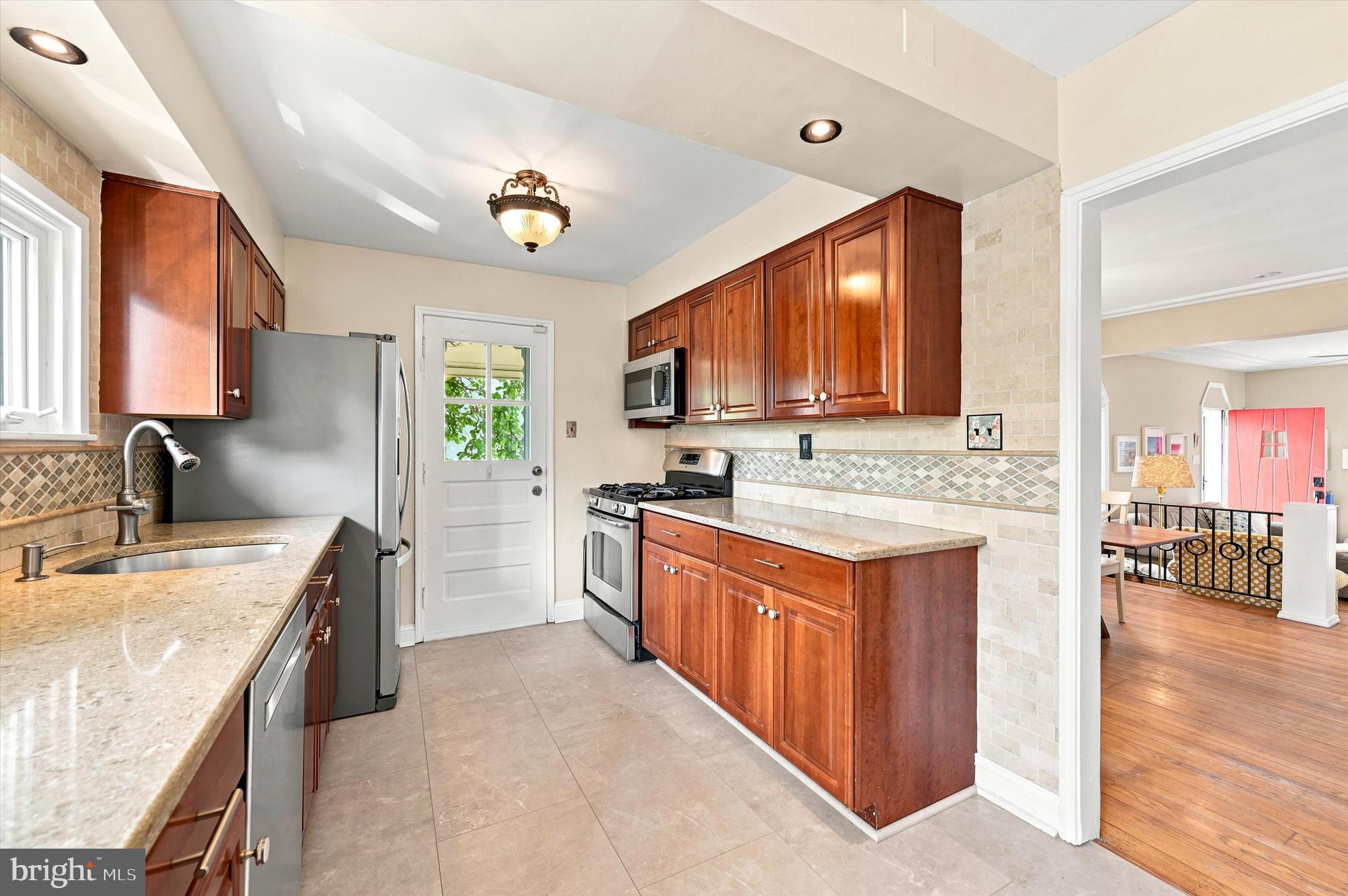 PENN WYNNE - Residential