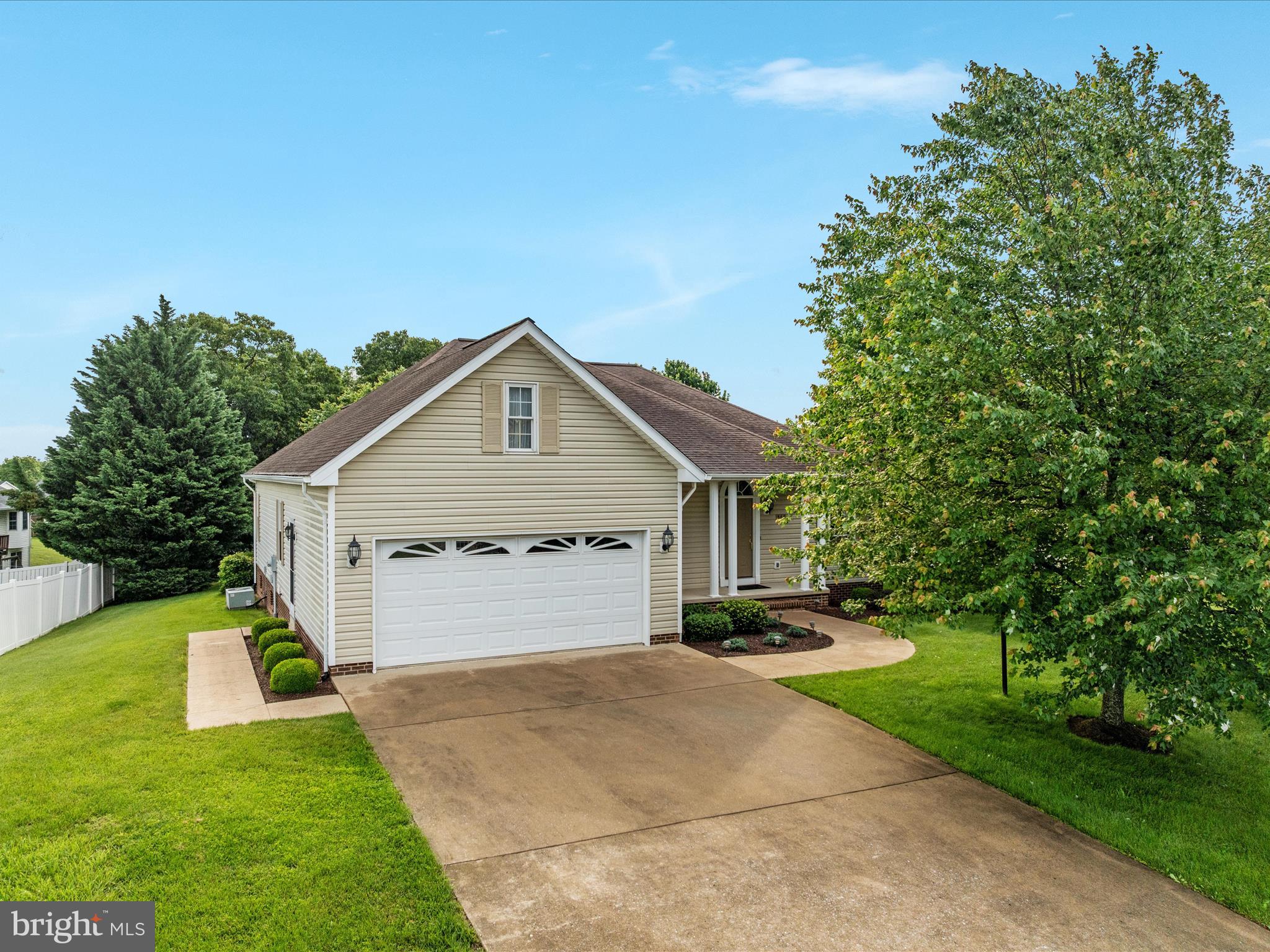 MADISON HEIGHTS - Residential