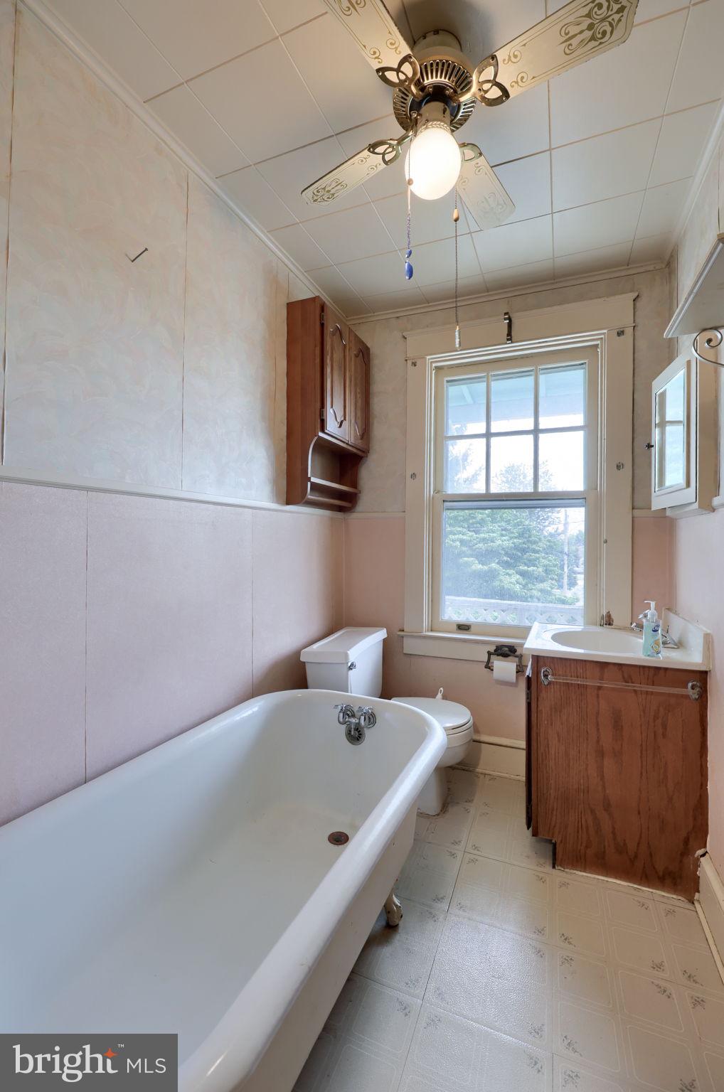 WEST END LANCASTER - Residential