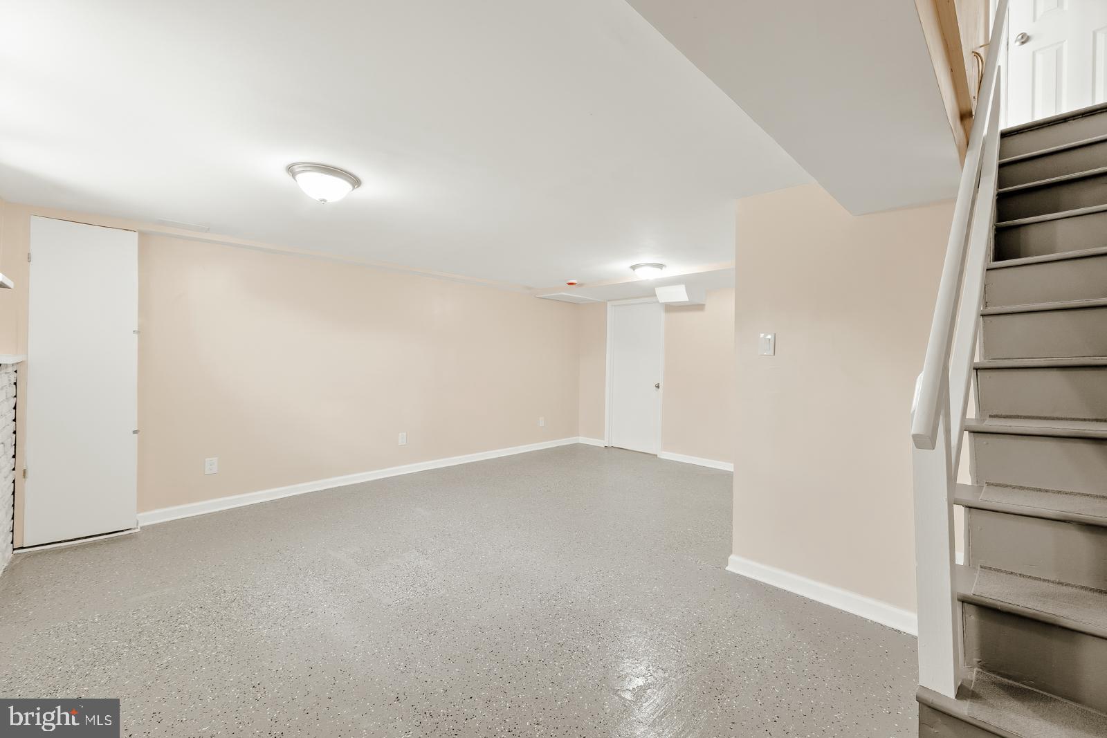 ACADEMY GARDENS - Residential