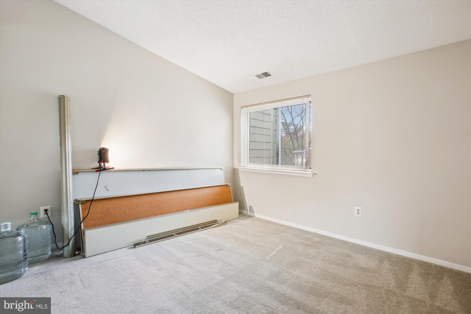VILLARIDGE - Residential