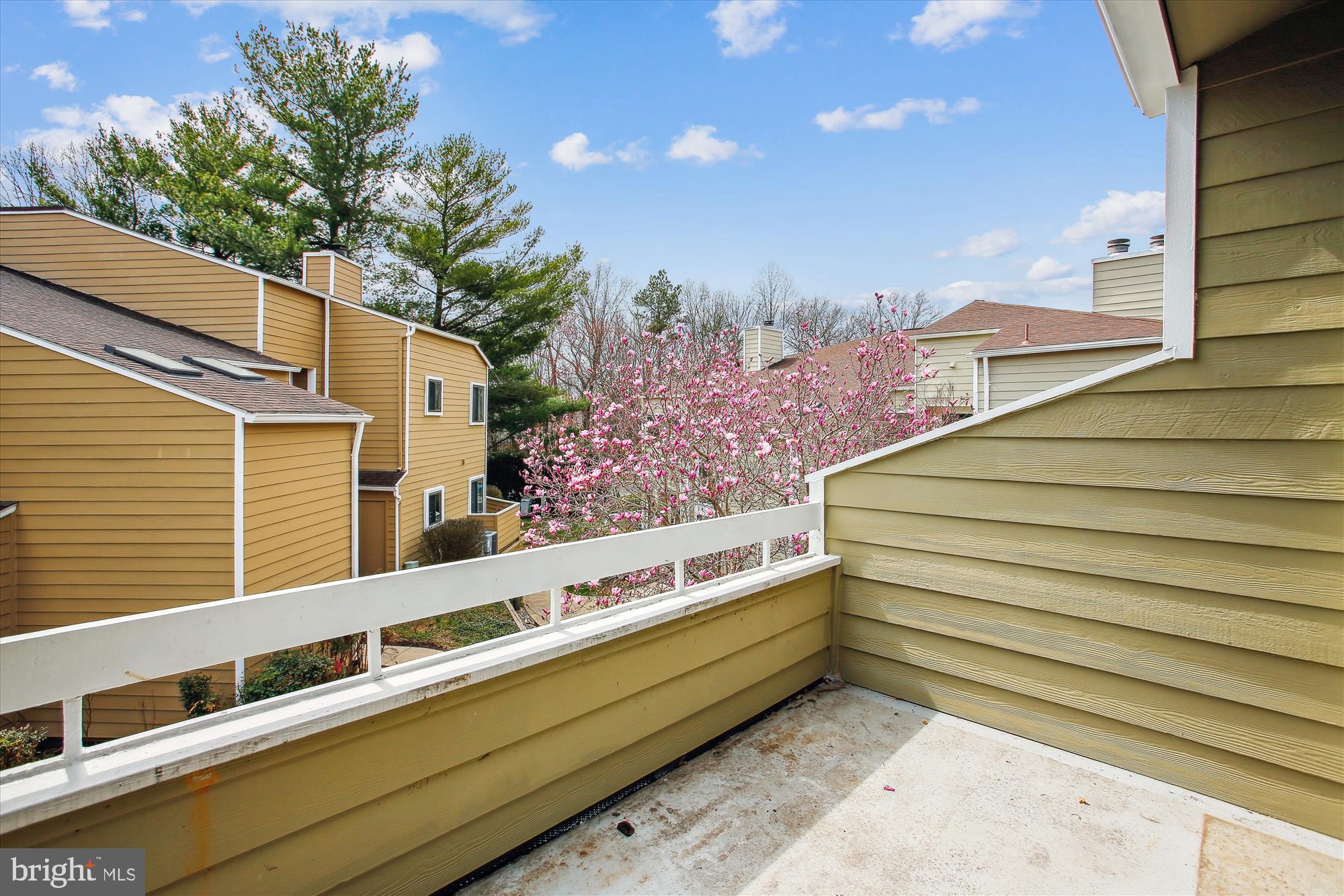 VILLARIDGE - Residential