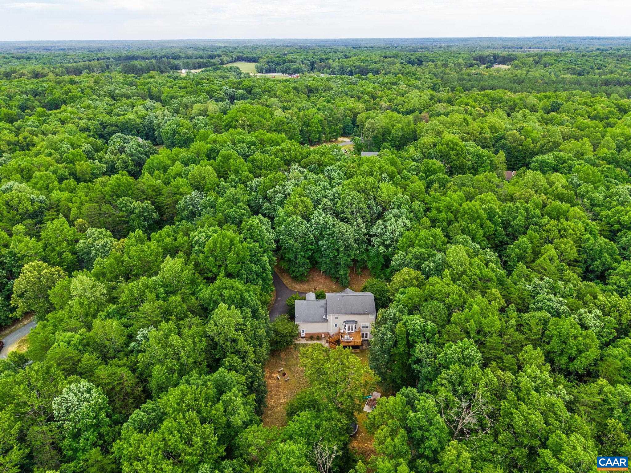 FOX HOLLOW - Residential