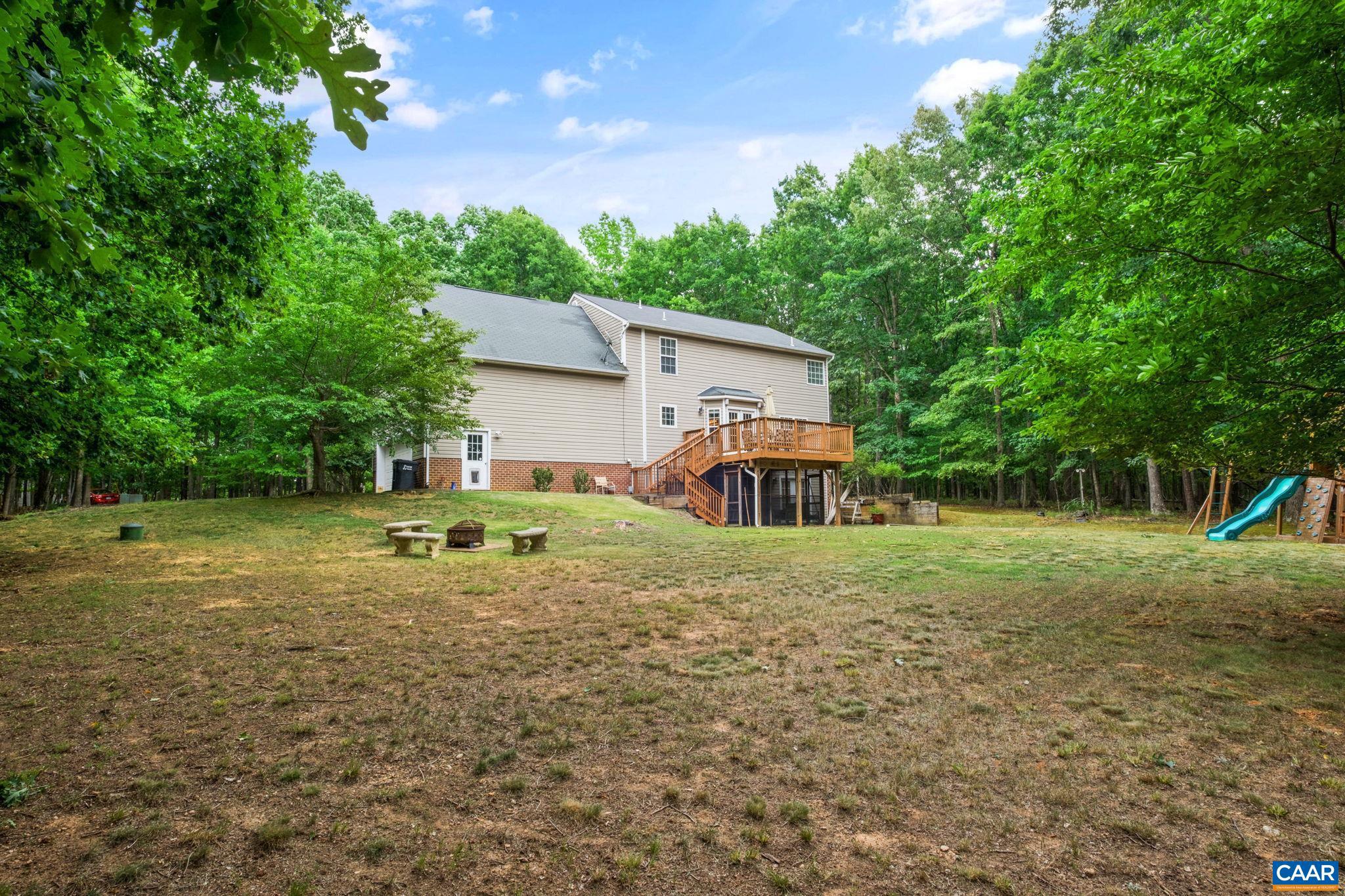 FOX HOLLOW - Residential