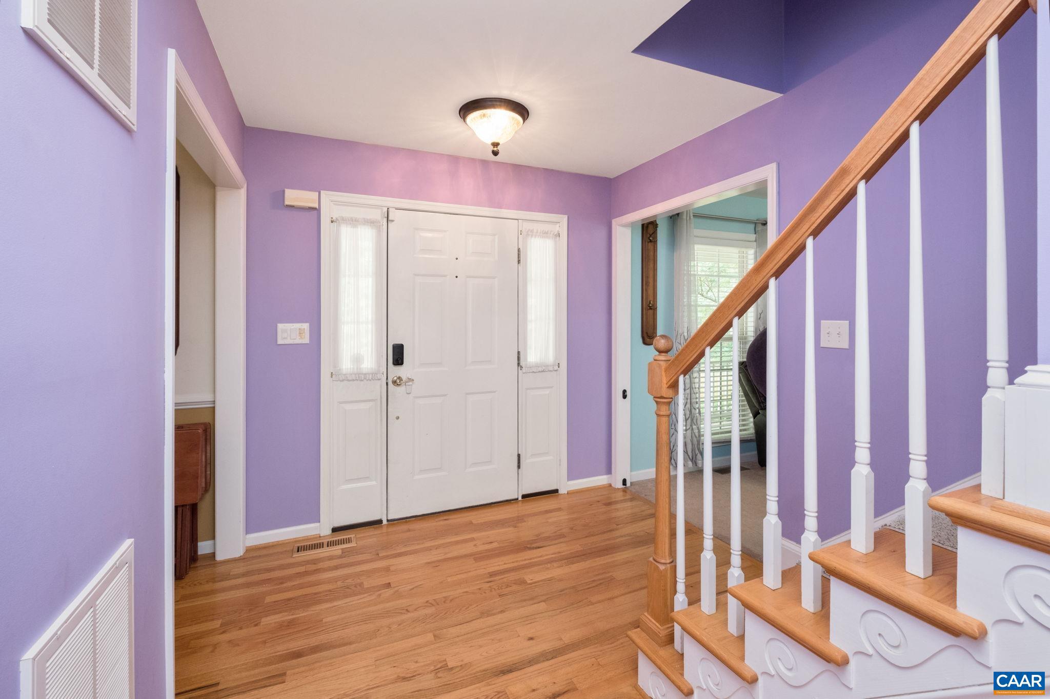 FOX HOLLOW - Residential