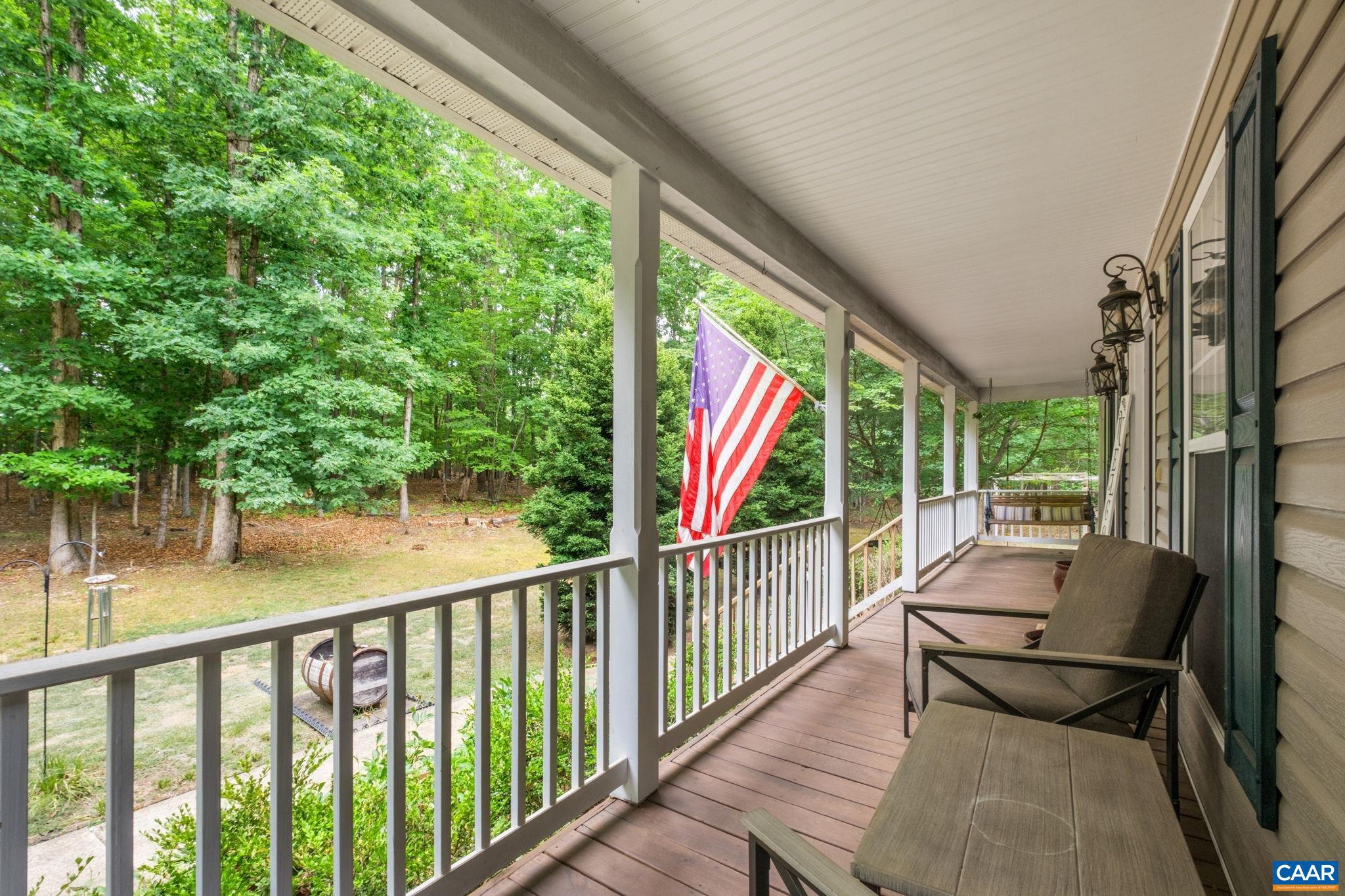 FOX HOLLOW - Residential