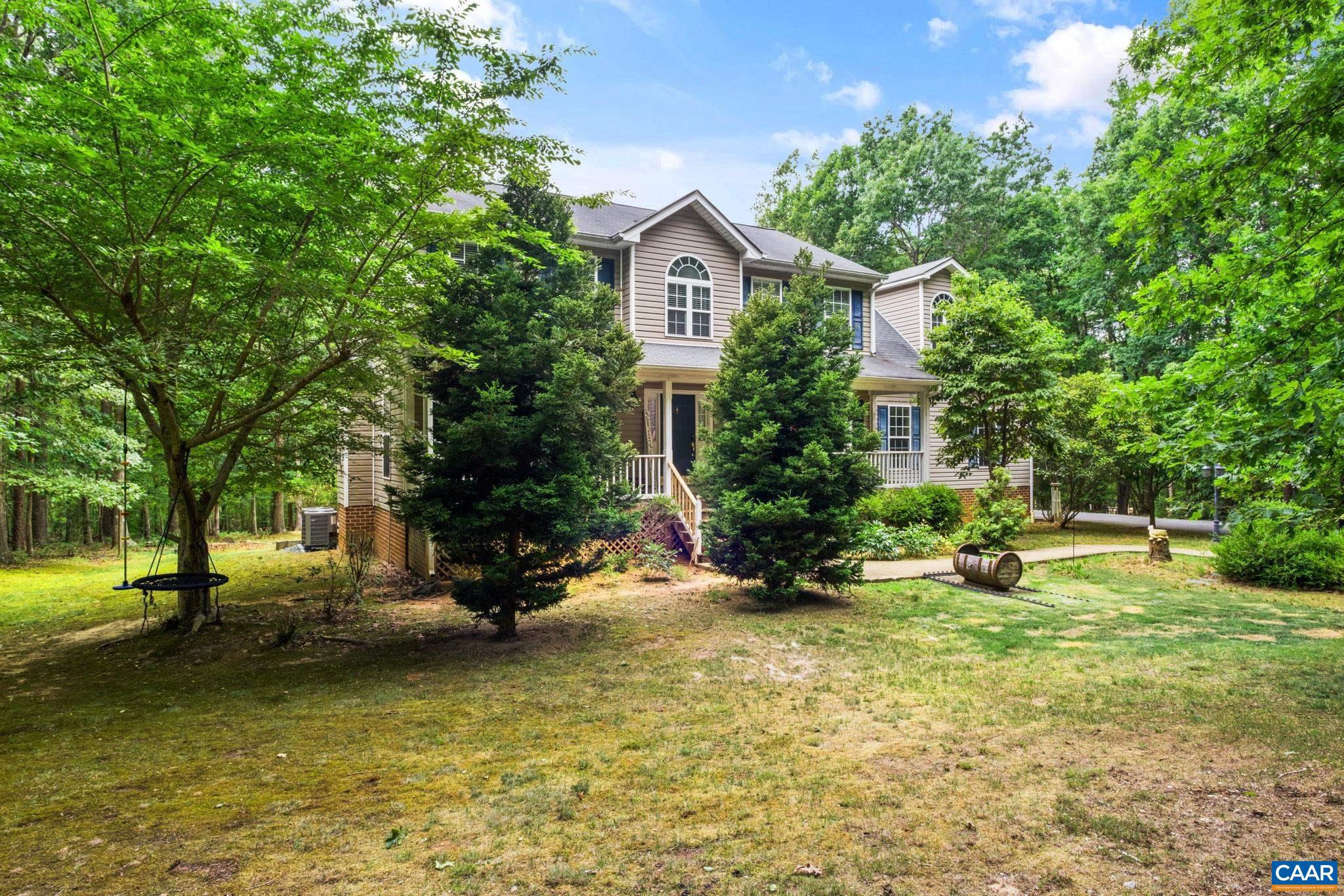 FOX HOLLOW - Residential