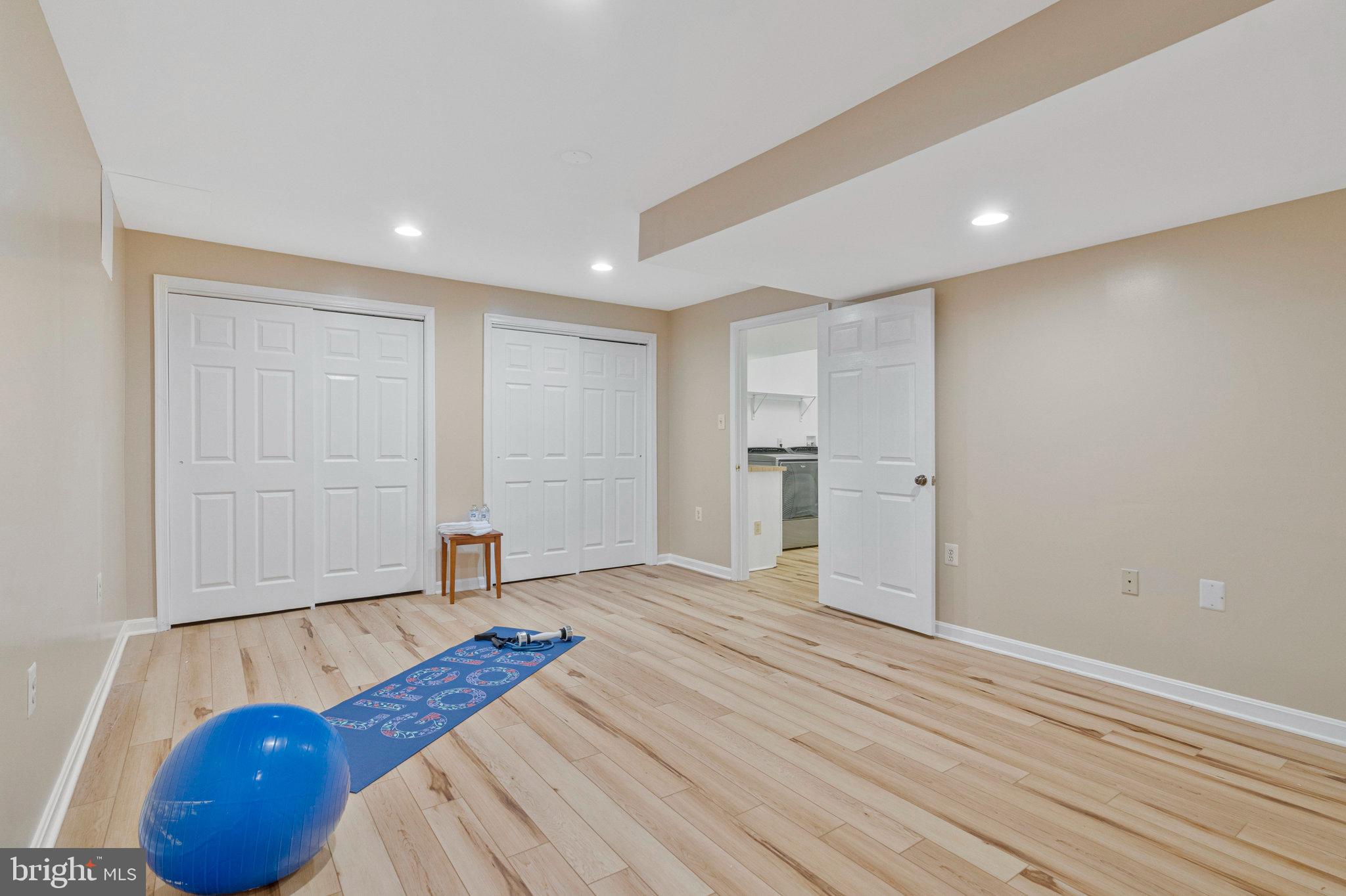 GRAYMOOR - Residential
