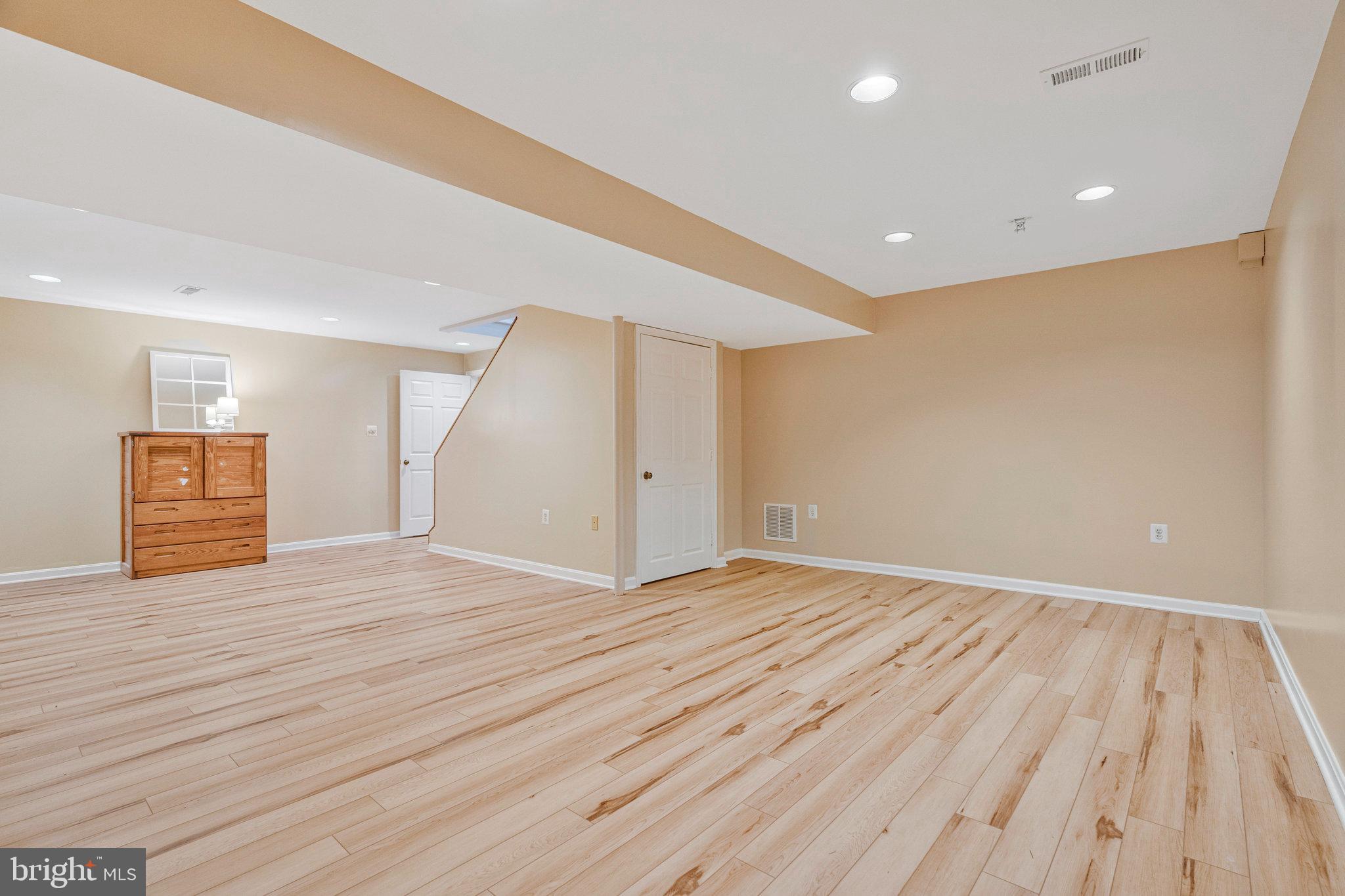 GRAYMOOR - Residential