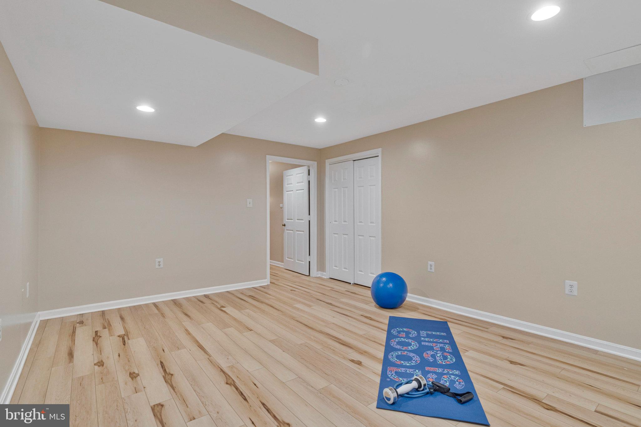 GRAYMOOR - Residential