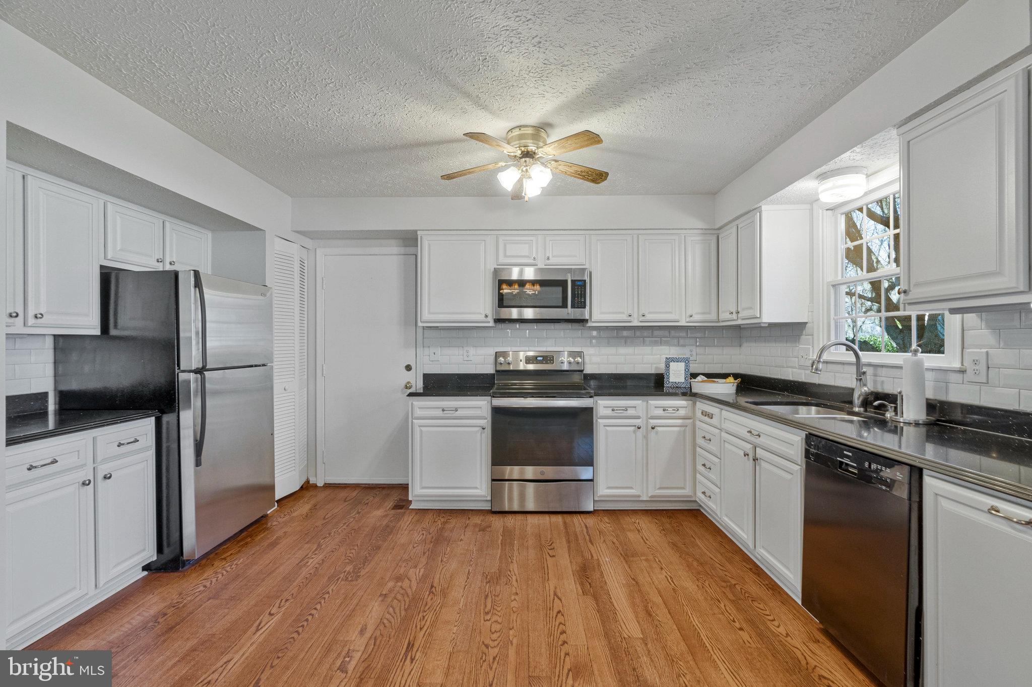 GRAYMOOR - Residential