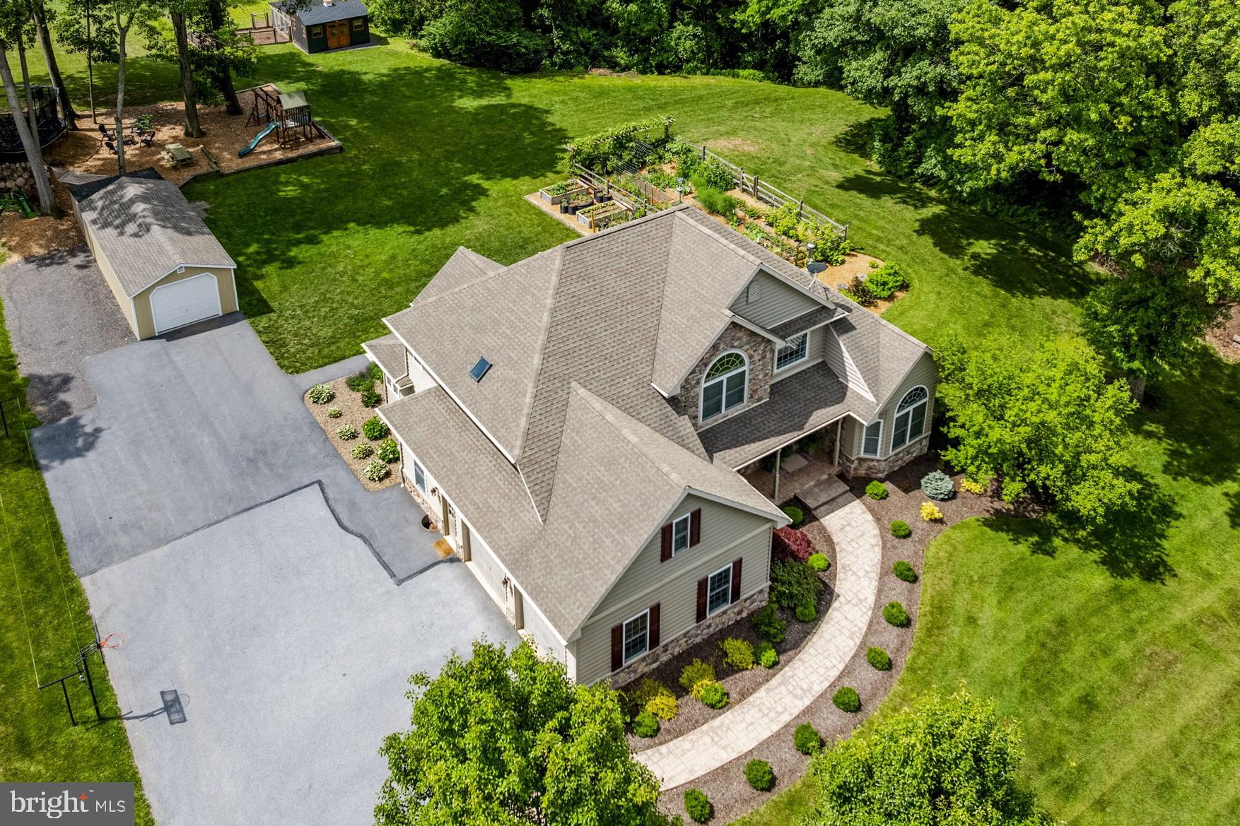 WEST COCALICO TWP - Residential