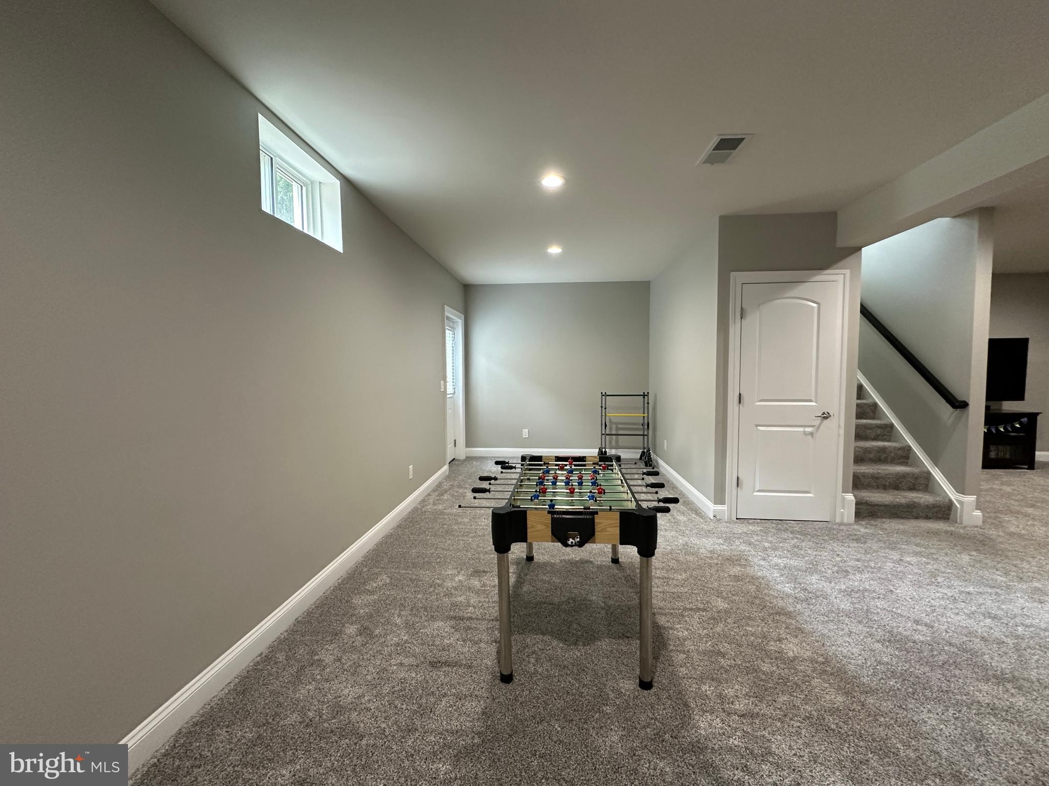 ALEXANDERS CHASE - Residential Lease