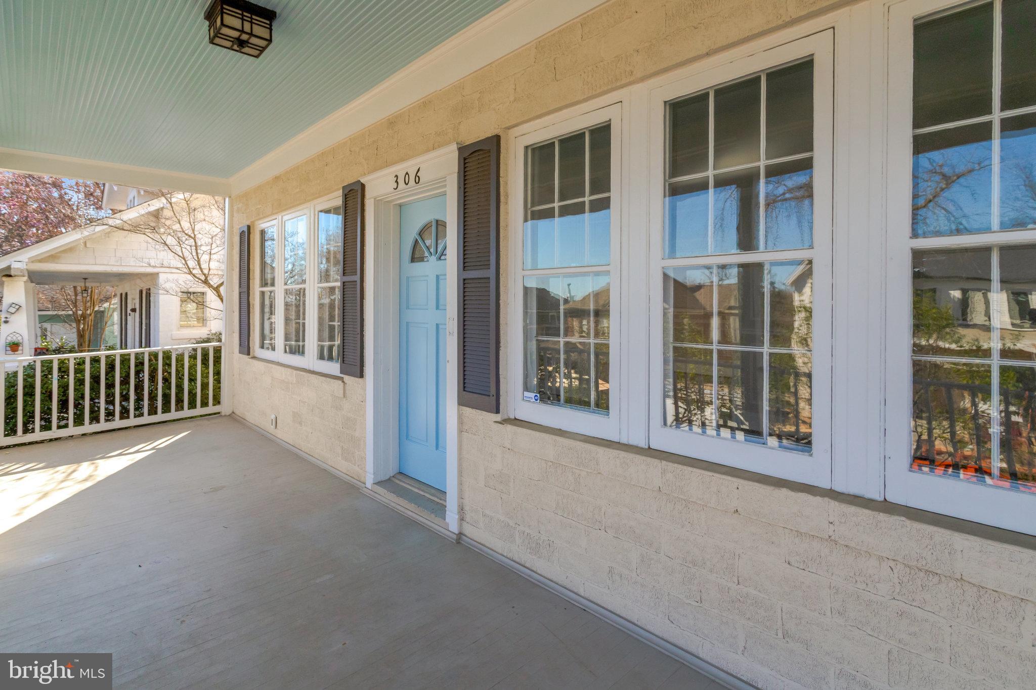 ROSEMONT PARK - Residential