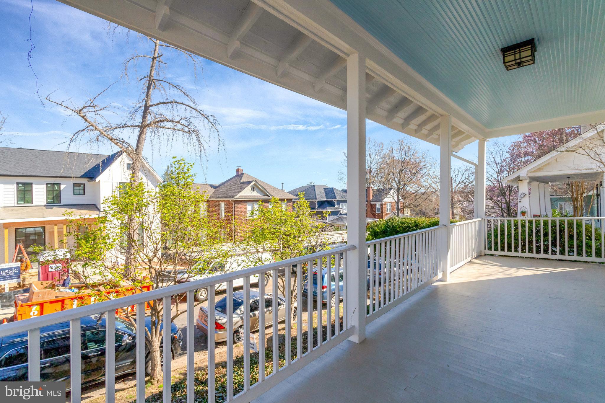 ROSEMONT PARK - Residential