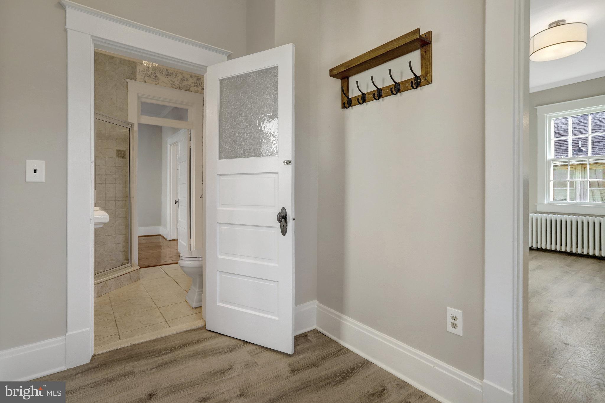 ROSEMONT PARK - Residential