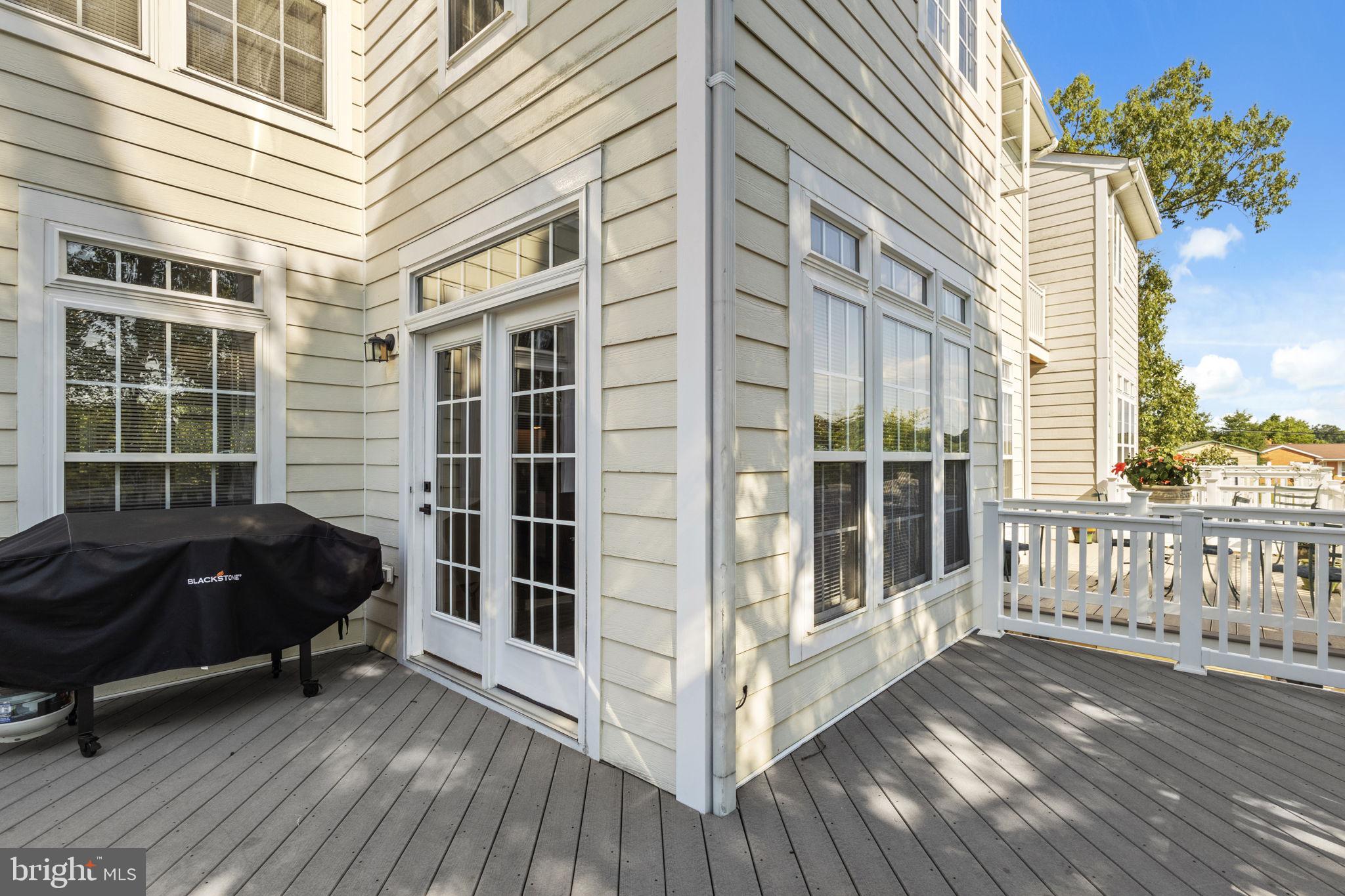 MONROE POINT - Residential