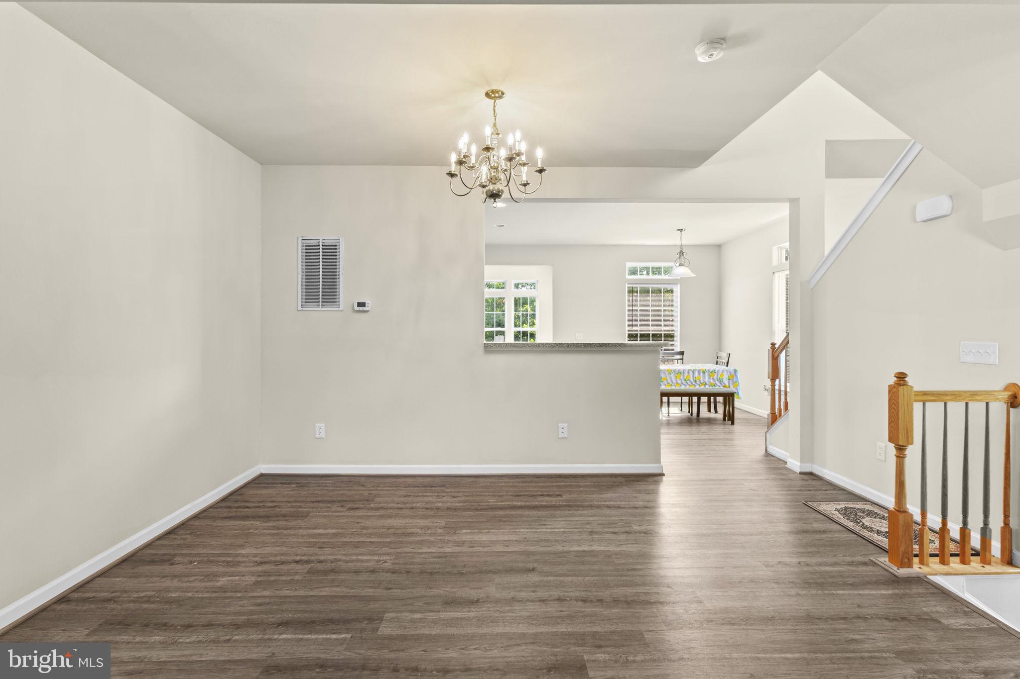 MONROE POINT - Residential