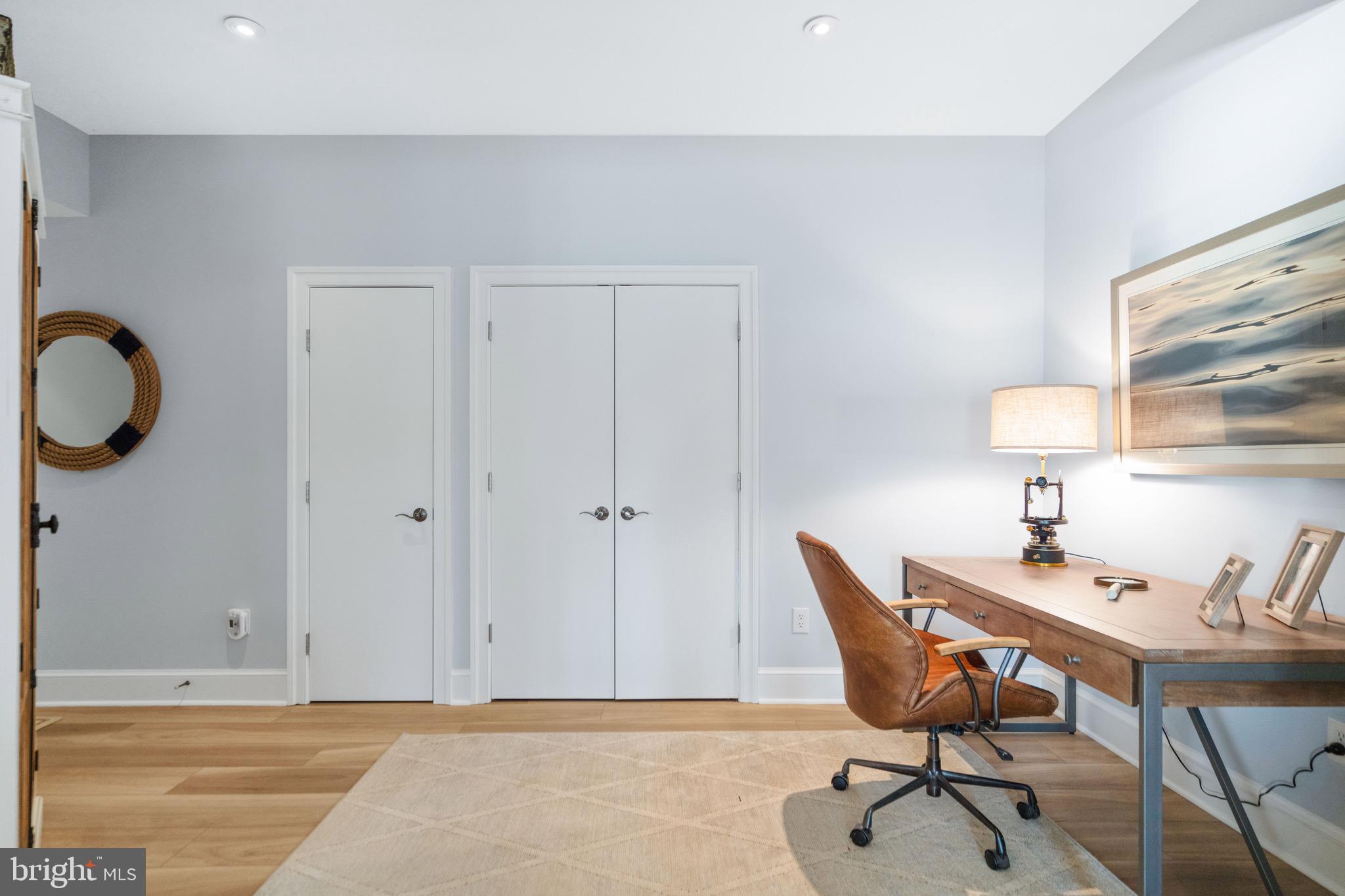 CUCKOOS NEST - Residential