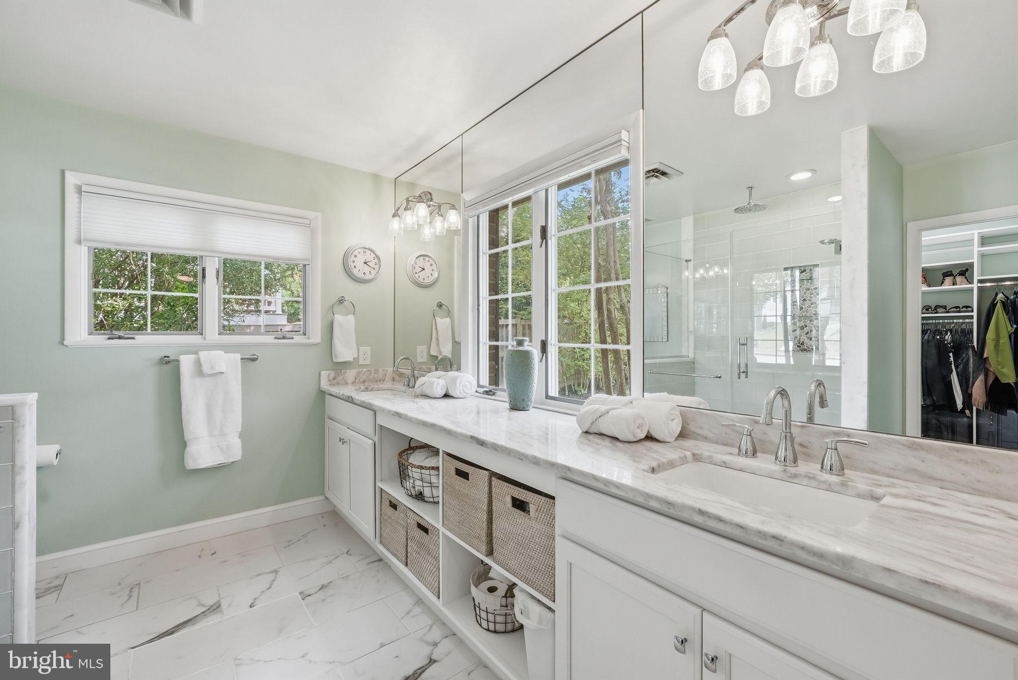 BERKSHIRE OAKWOOD - Residential