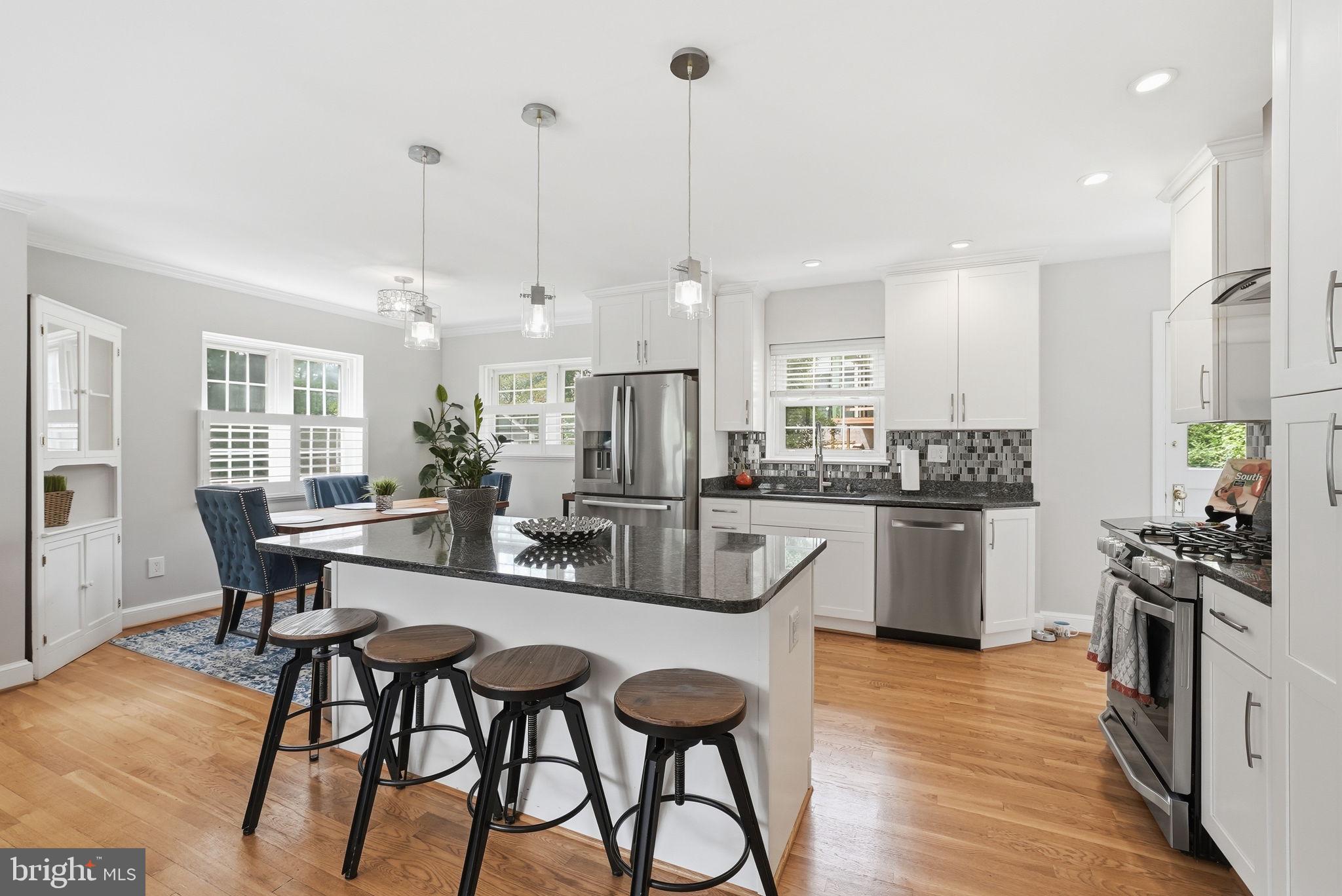 BERKSHIRE OAKWOOD - Residential