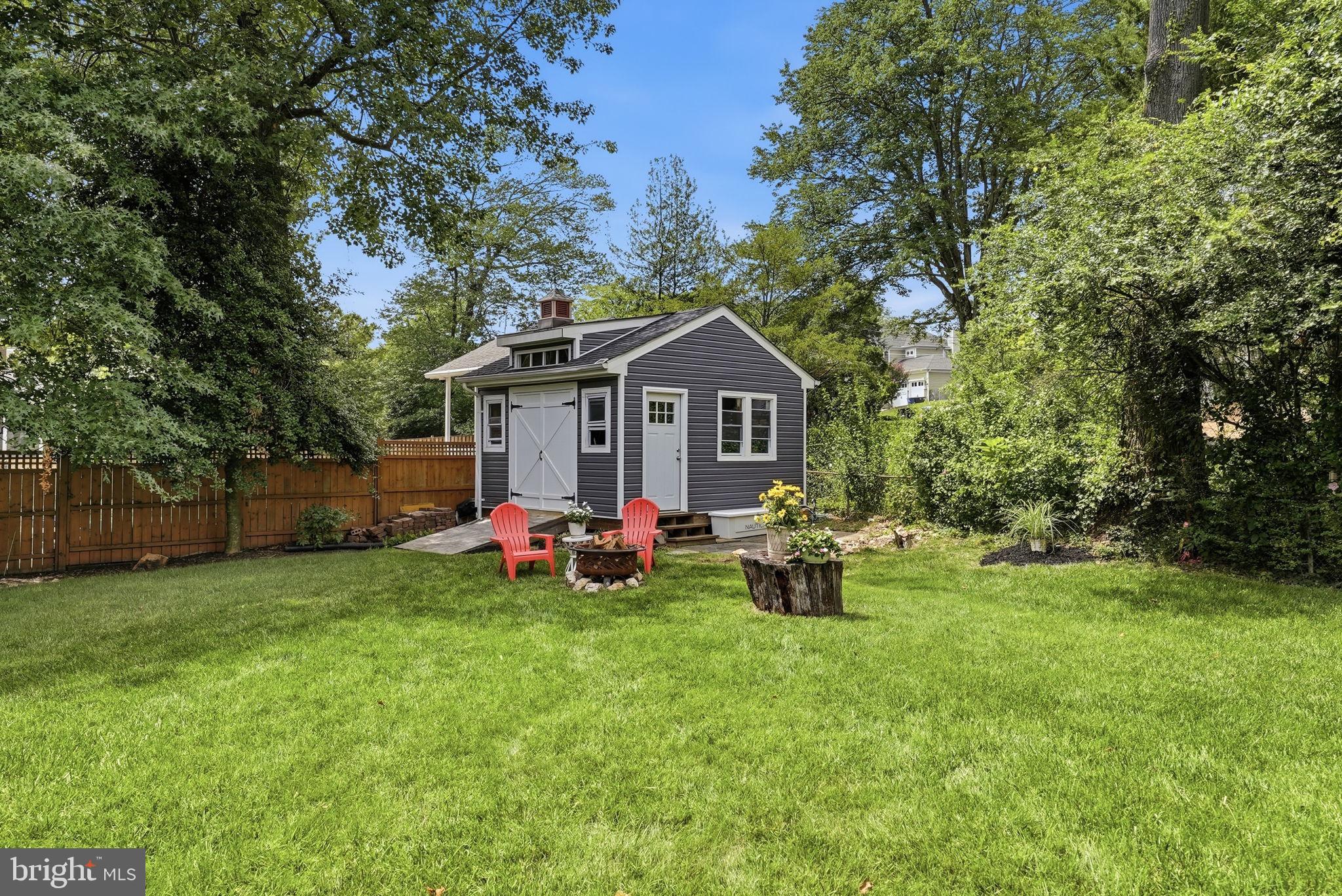 BERKSHIRE OAKWOOD - Residential