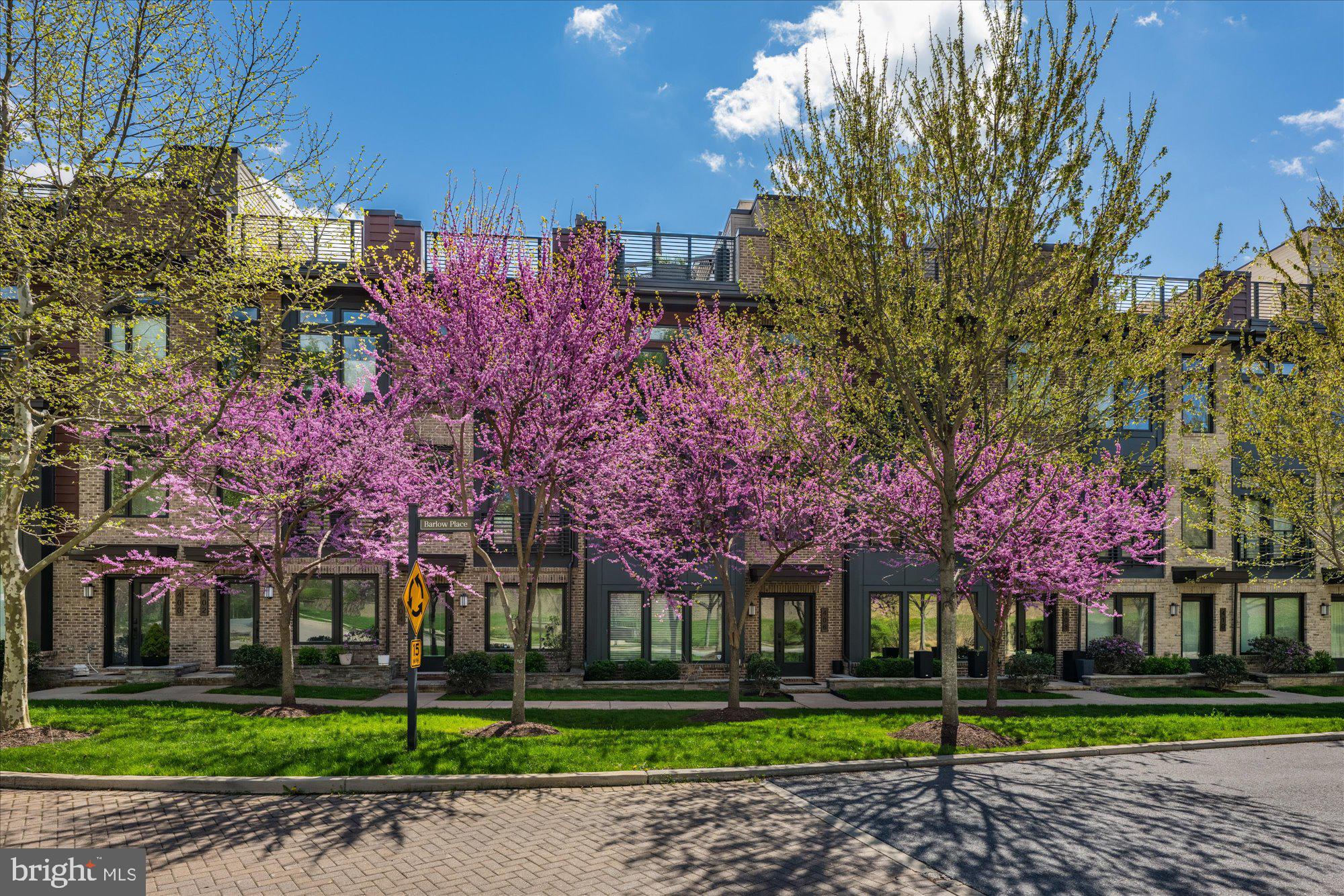 GROSVENOR HEIGHTS - Residential