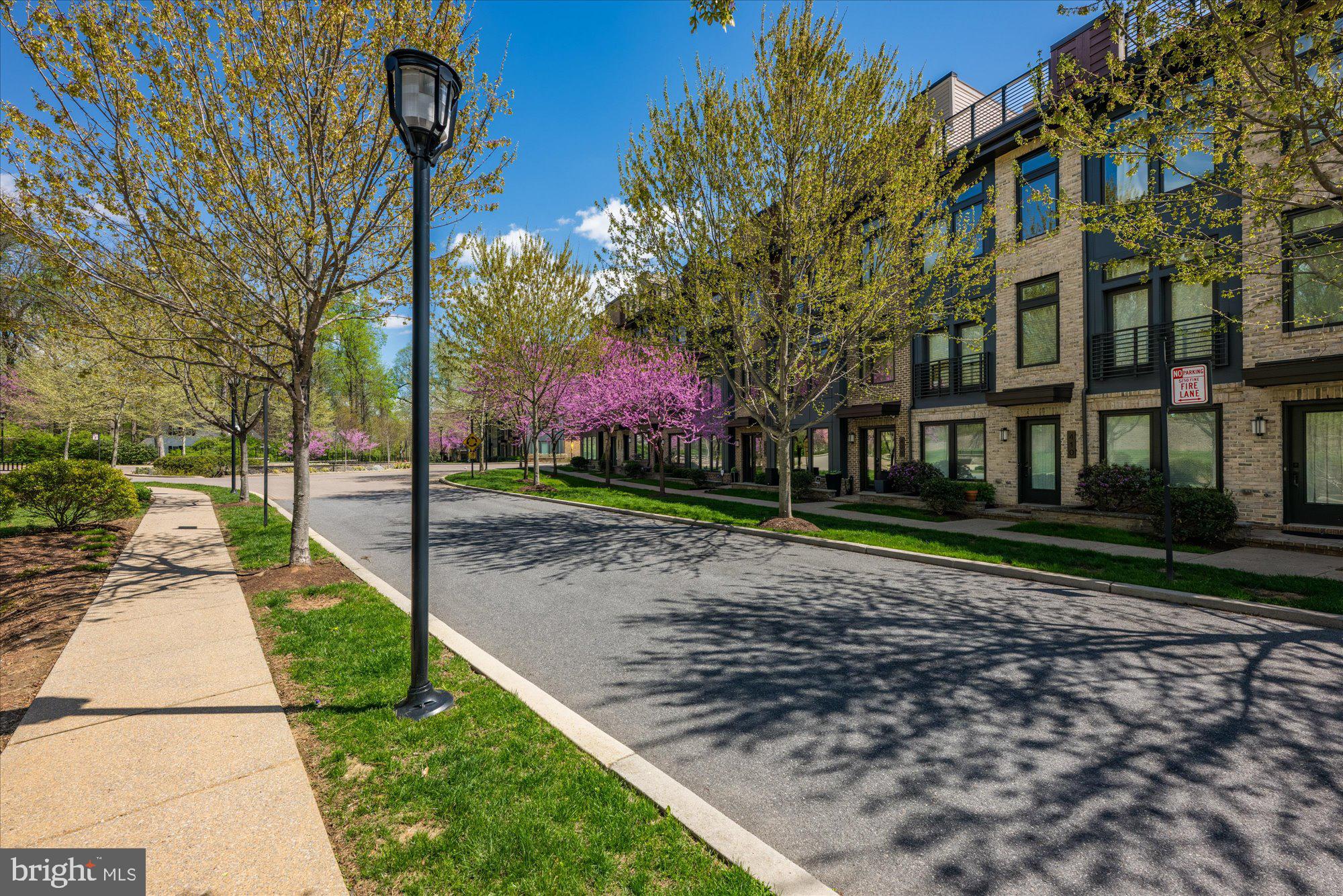 GROSVENOR HEIGHTS - Residential