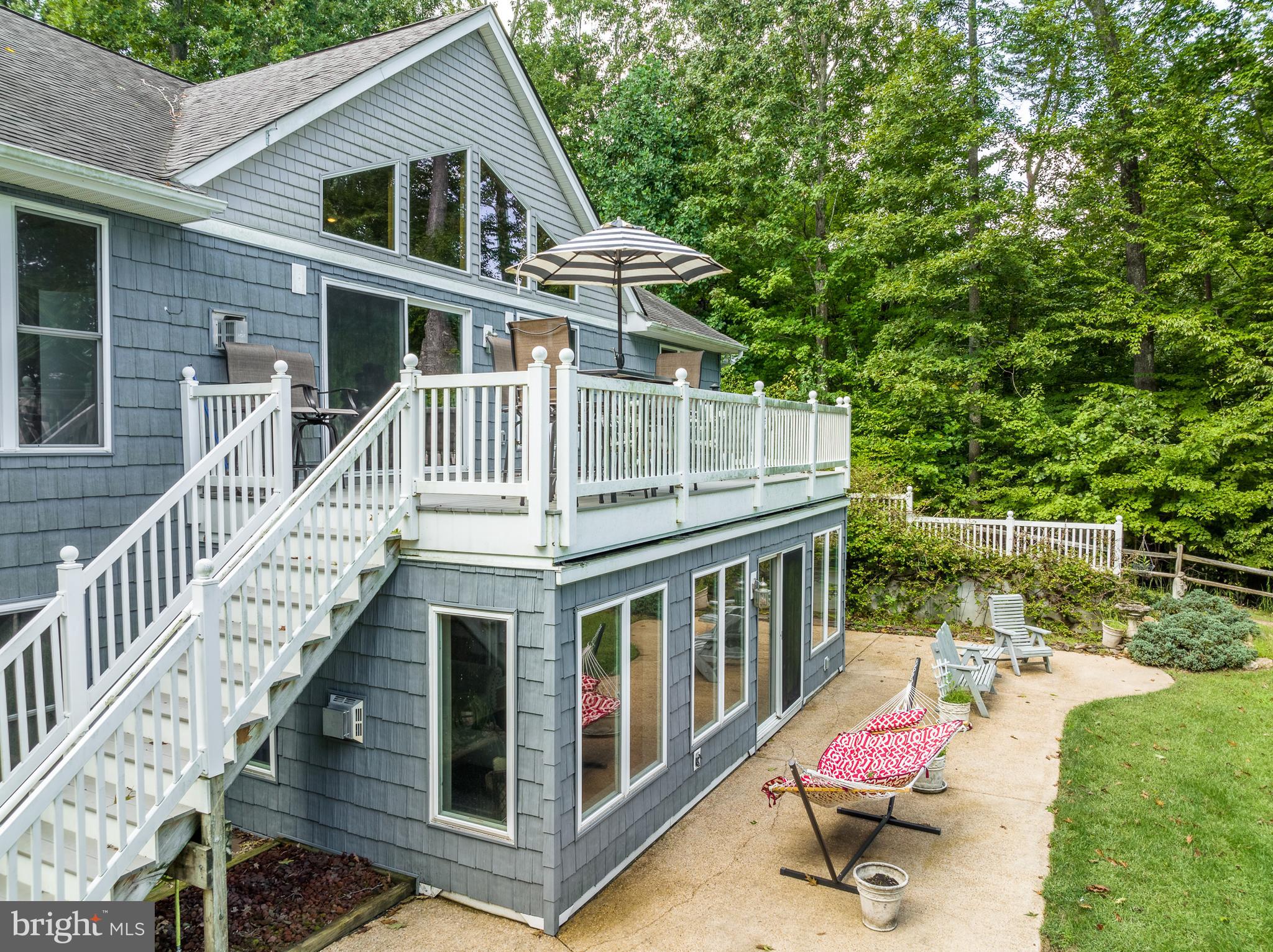 FRESHWATER ESTATES - Residential