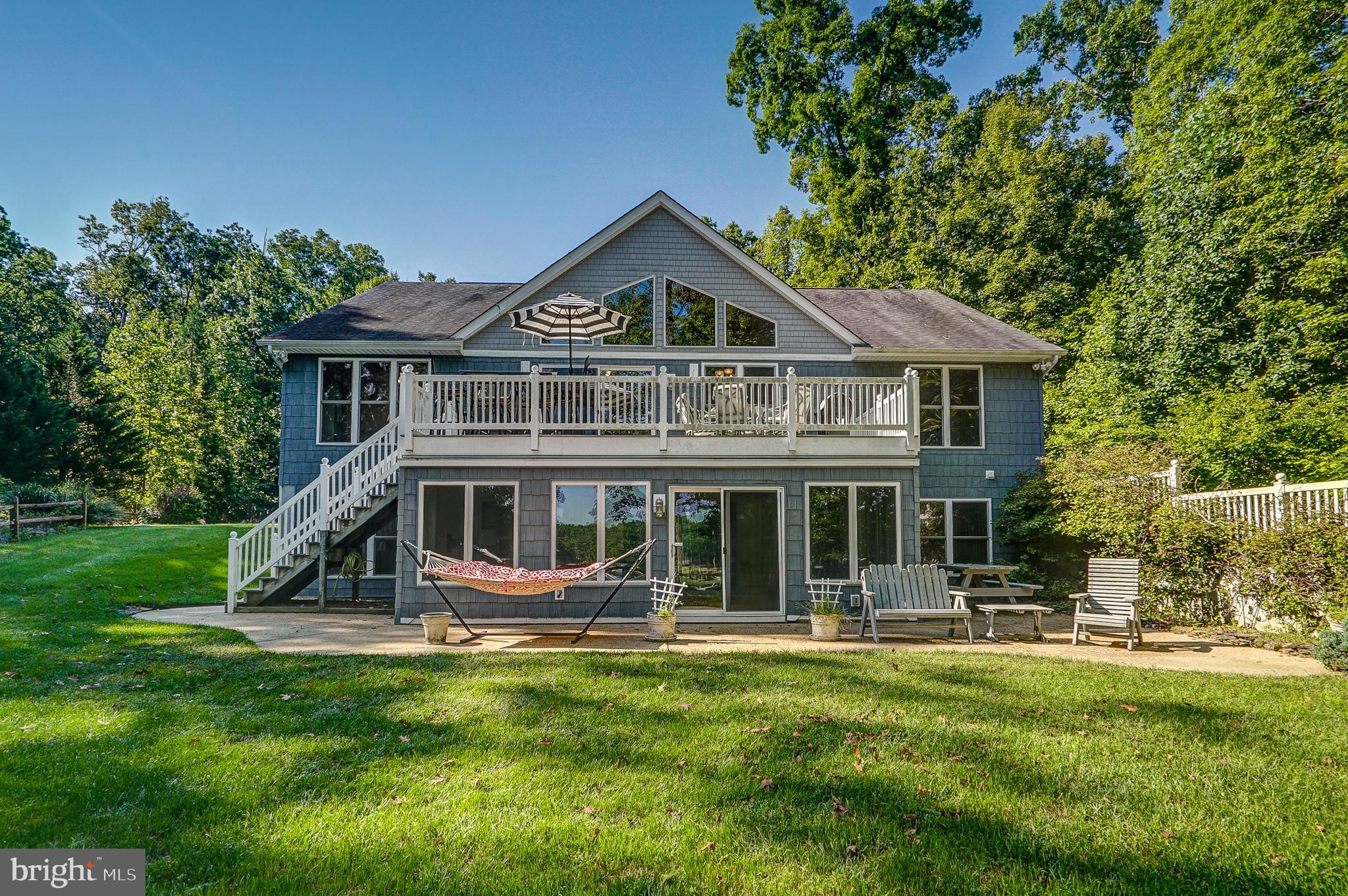 FRESHWATER ESTATES - Residential