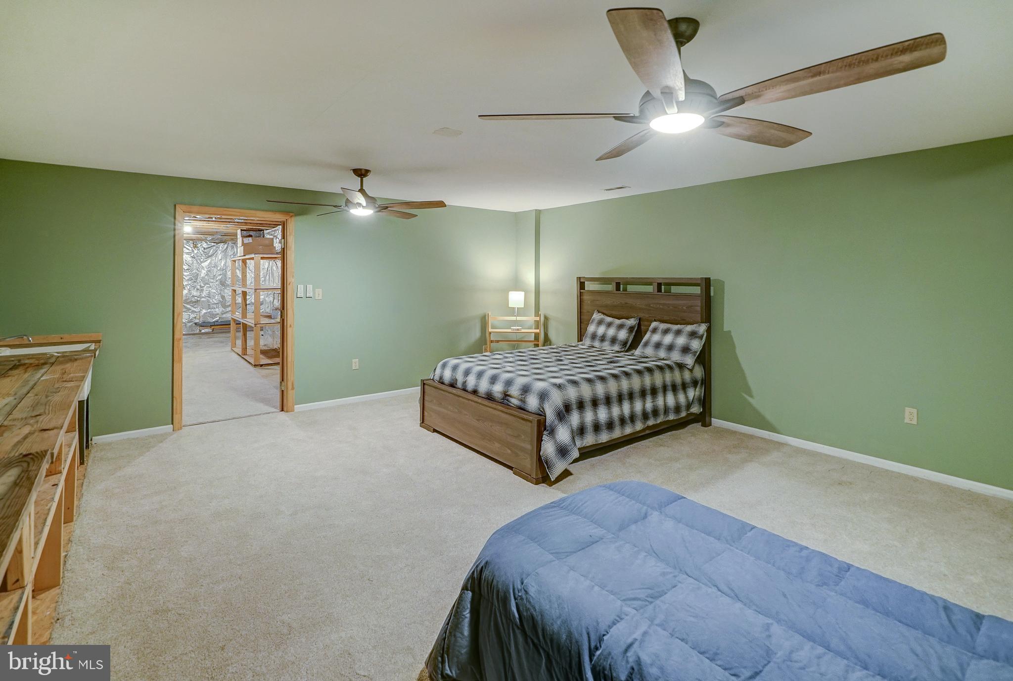 FRESHWATER ESTATES - Residential