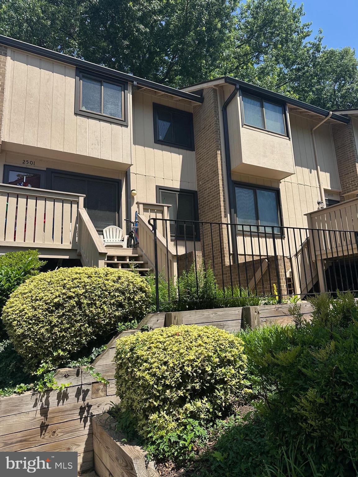 MOSBYS LANDING - Residential
