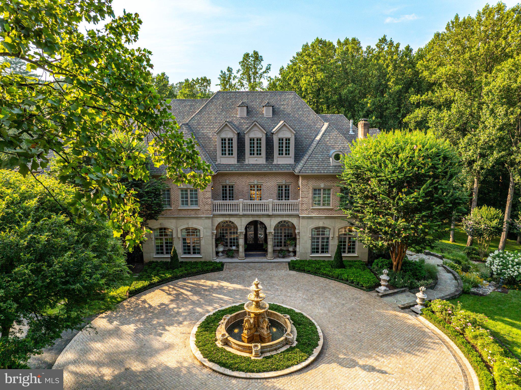 JACKSON HILLS - Residential