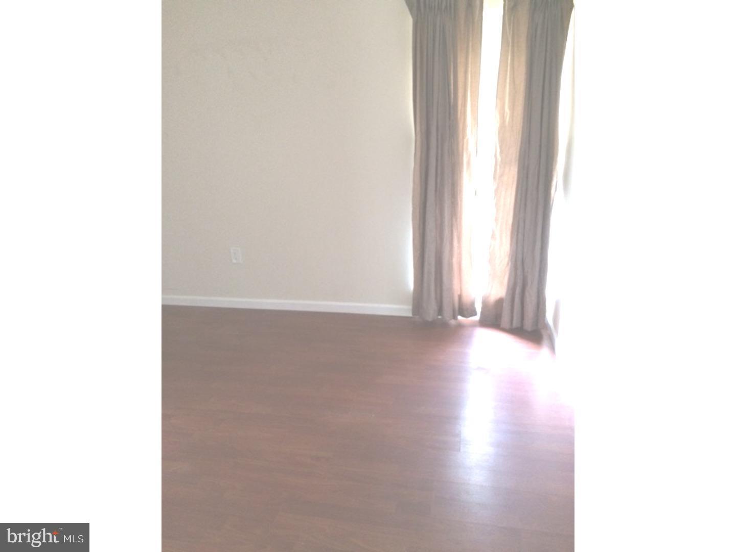 ELKINS PARK - Residential
