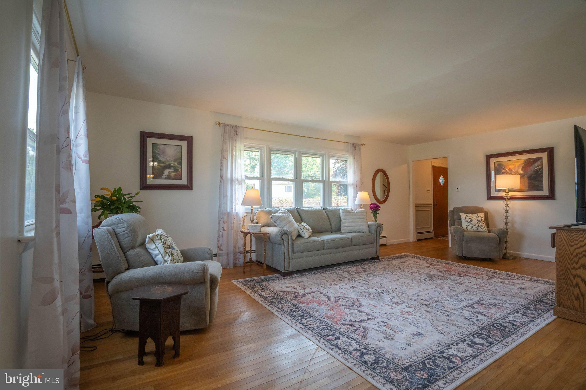 FRANCONIA HUNT - Residential