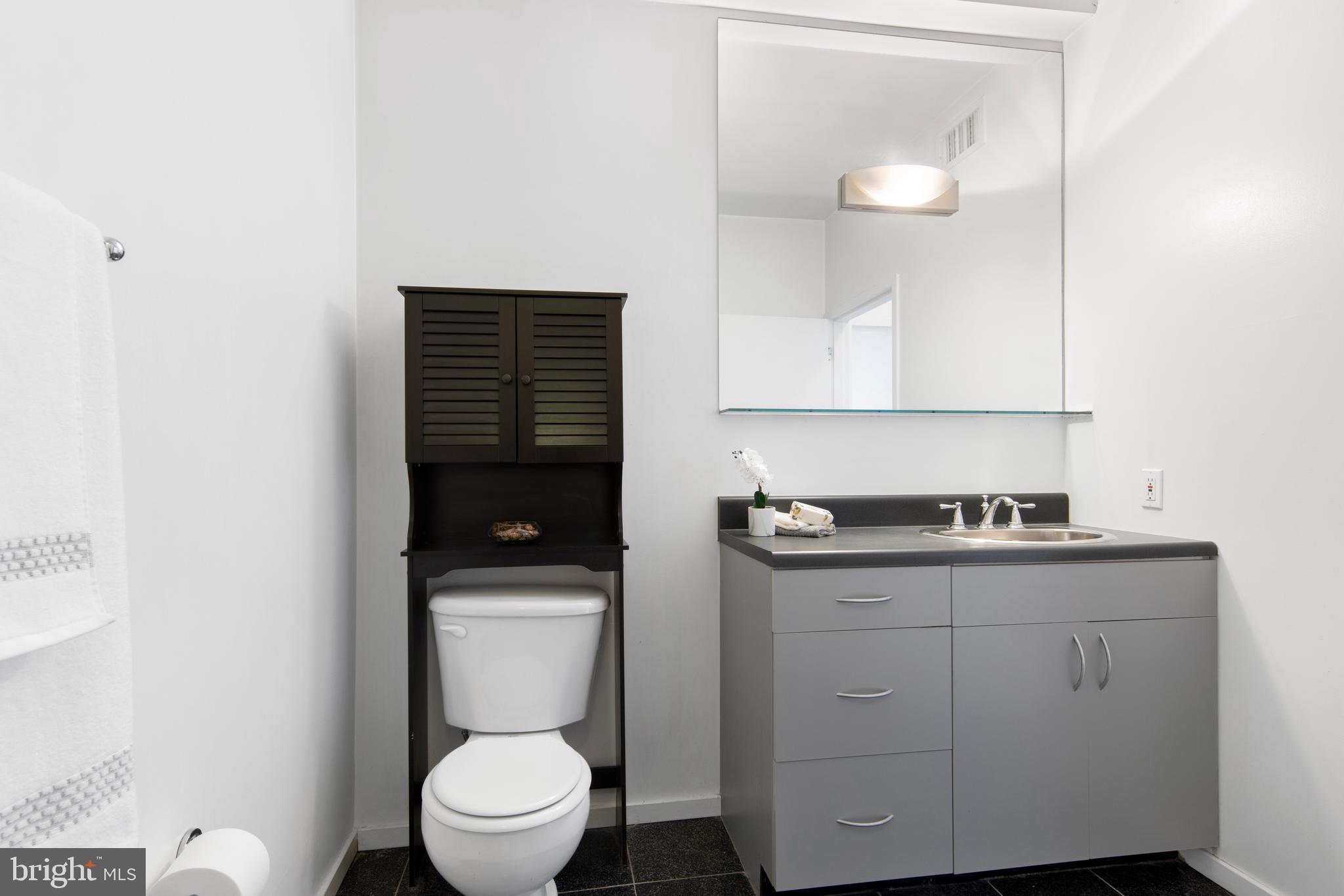 MANAYUNK - Residential Lease