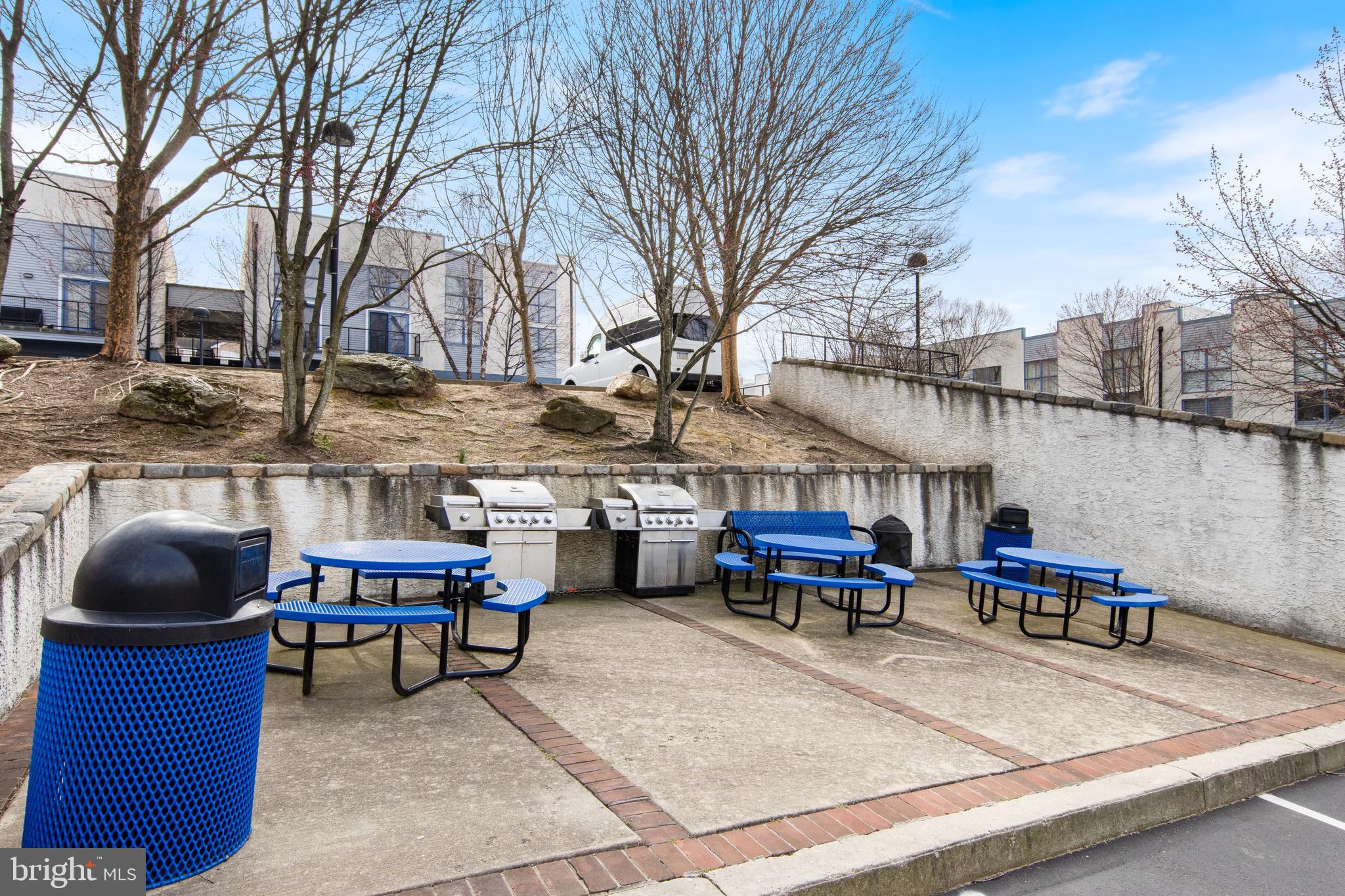 MANAYUNK - Residential Lease