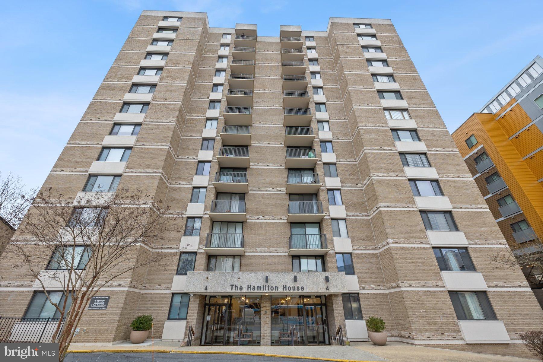 AMERICANA CENTRE - Residential Lease