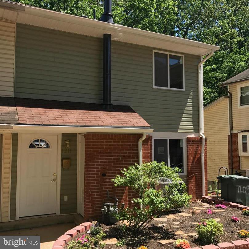 Beautifully renovated in 2017 and exceptionally well maintained ever since, this move in ready 3 bedroom, 1.5 bath townhouse offers the perfect blend of modern updates, comfort, and value. Pride of ownership is evident throughout, making this a home buyers can feel confident about from the moment they walk in.
The updated kitchen features granite countertops, a classic tile backsplash, modern cabinetry, and a functional layout that flows seamlessly into the living and dining areas. Hardwood flooring, updated tile, neutral finishes, and renovated bathrooms create a warm, inviting space that's ready for its next owner.
The 2017 renovation included significant improvements such as the windows, doors, HVAC system, tankless electric water heater, appliances, flooring, deck, fencing, washer, dryer, and more. Since then, the home has been thoughtfully maintained, giving today's buyers the peace of mind that they're purchasing a home that's been cared for and is built to last.
Step outside to enjoy the private, fully fenced backyard with a spacious deck that's perfect for entertaining, relaxing, or enjoying time with family and friends.
Conveniently located near shopping, restaurants, parks, schools, public transportation, and major commuter routes, this home is an excellent opportunity for first time homebuyers, commuters, or anyone looking for a low maintenance home with quality updates and lasting appeal. 
Schedule your private tour today and see everything this beautiful home has to offer.