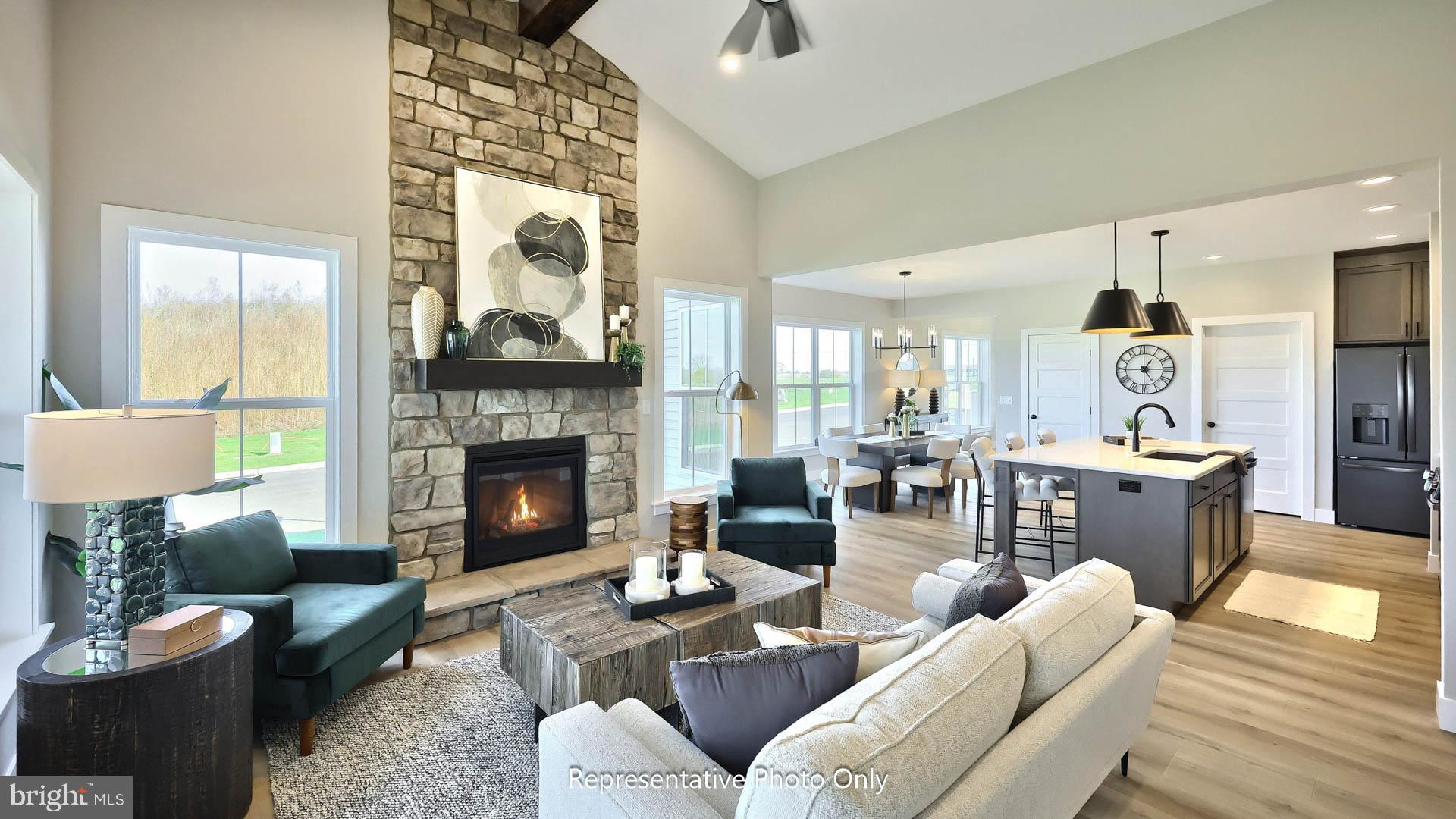 EDGEMONT PRESERVE - Residential