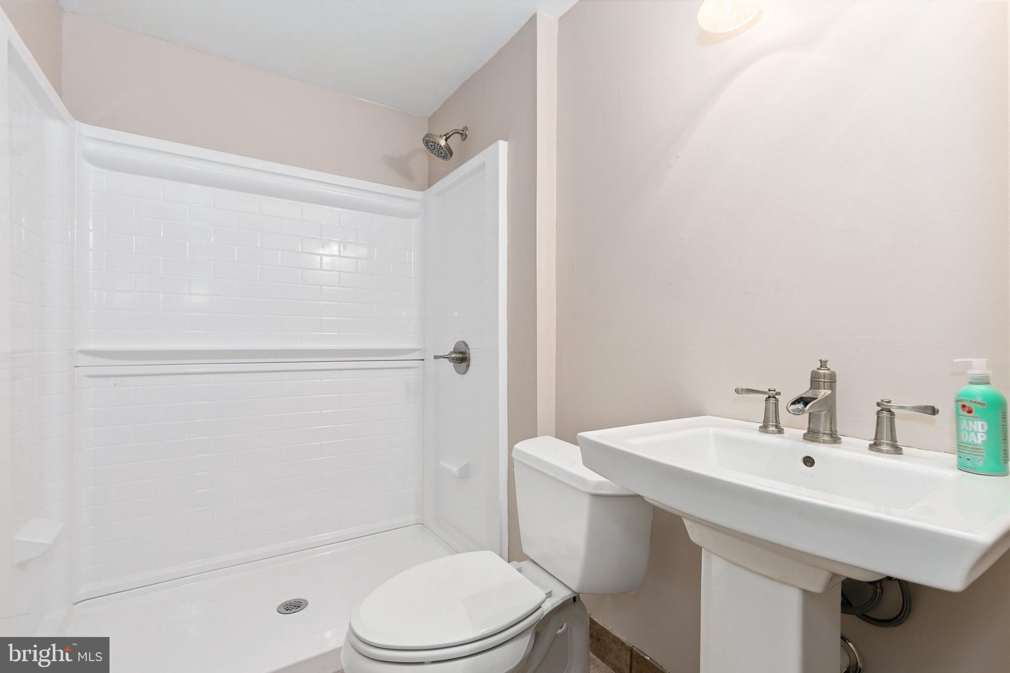 BEECH CREEK - Residential