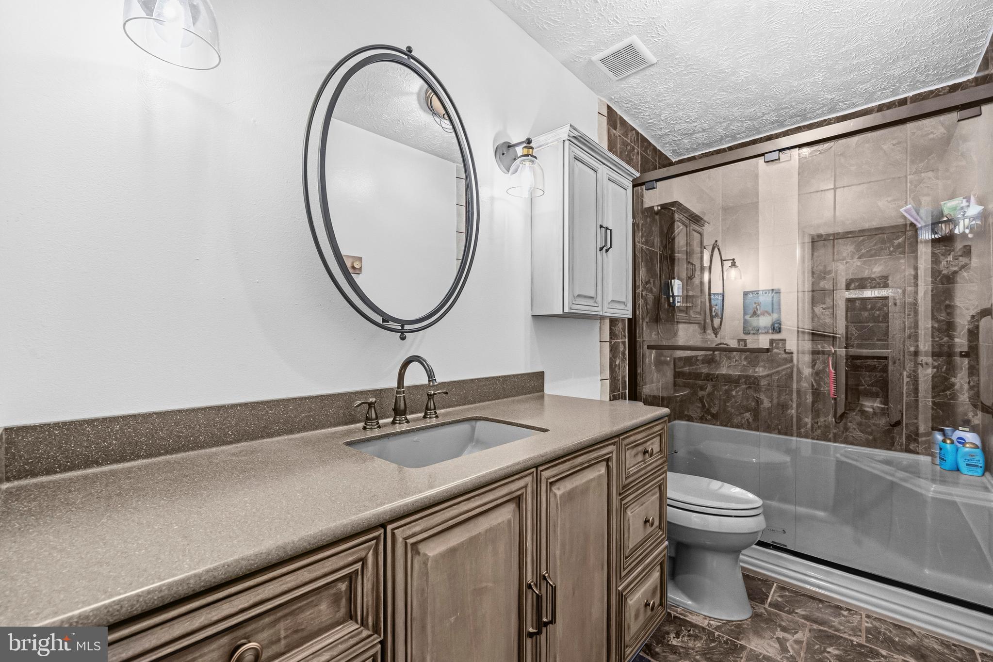 BEECH CREEK - Residential