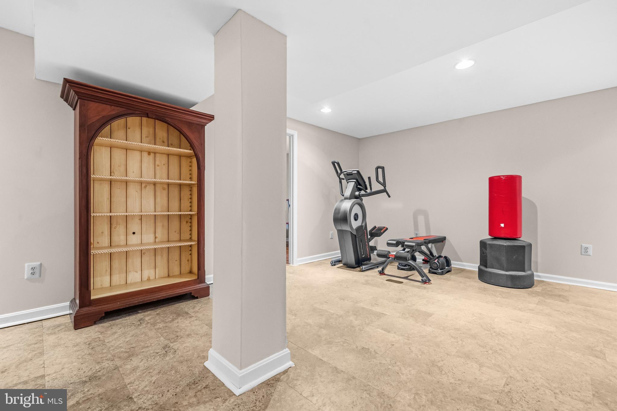 BEECH CREEK - Residential