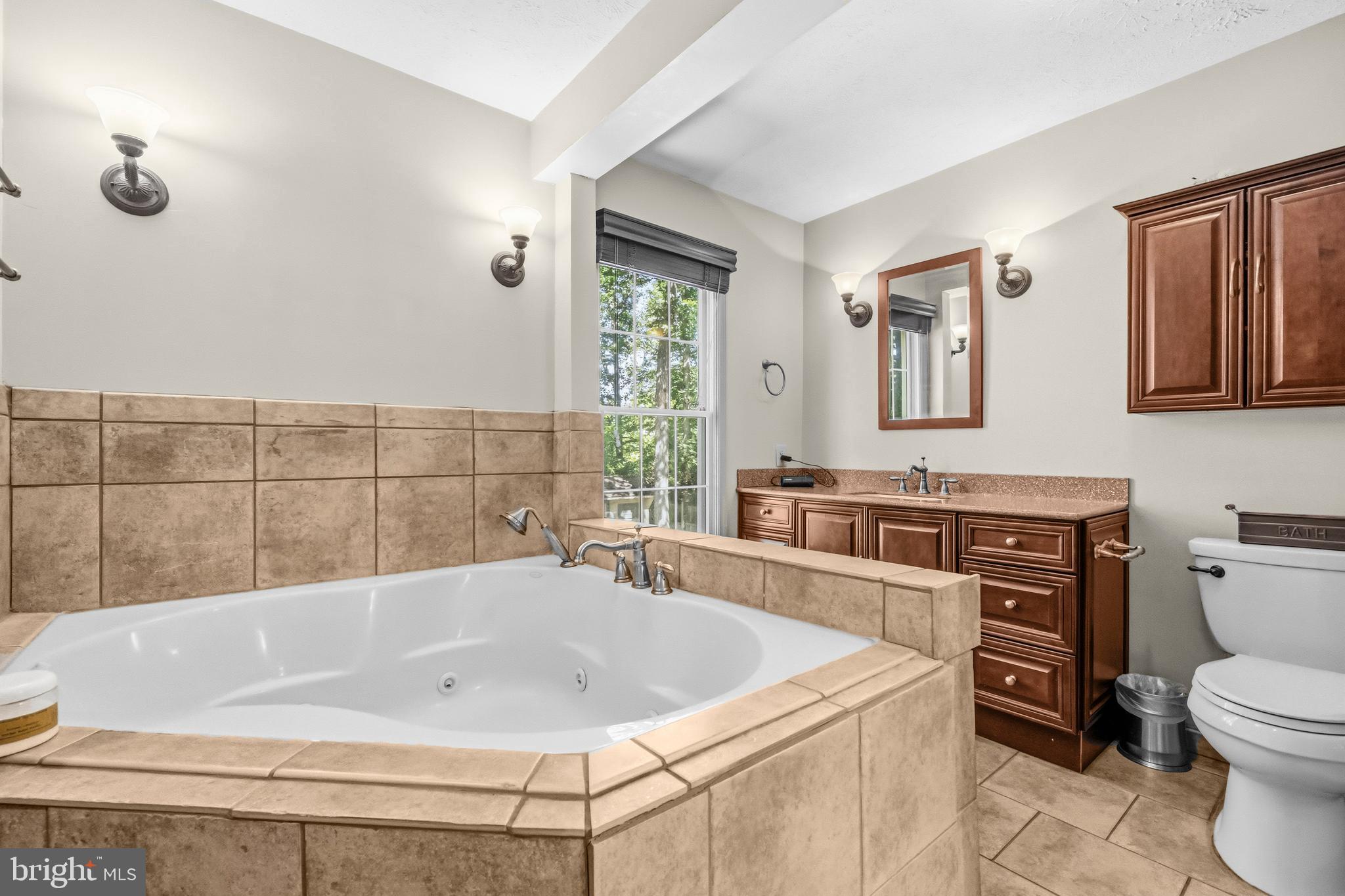 BEECH CREEK - Residential